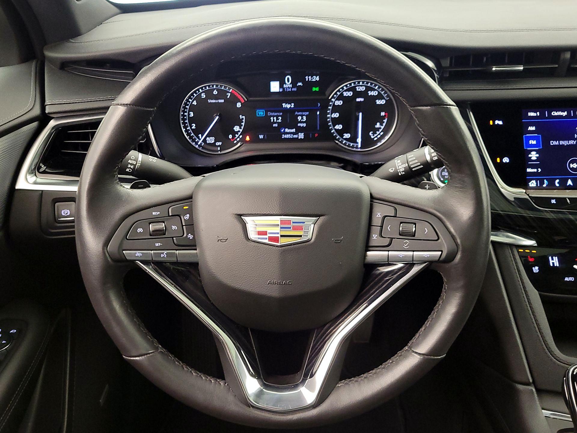 Thumbnail: 2025 Cadillac XT6 - 10