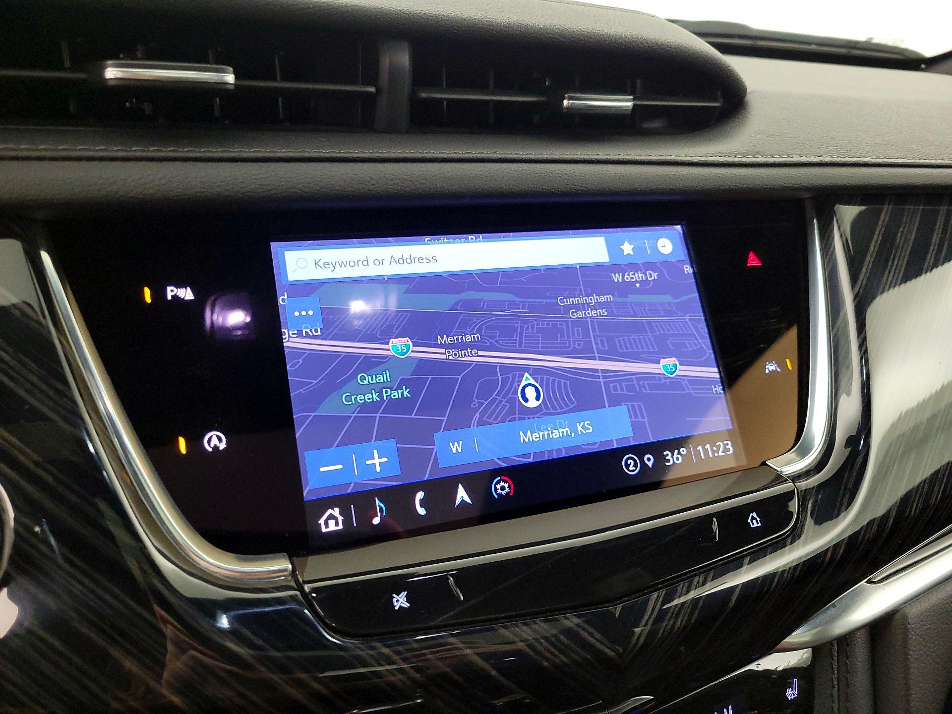 Thumbnail: 2025 Cadillac XT6 - 14