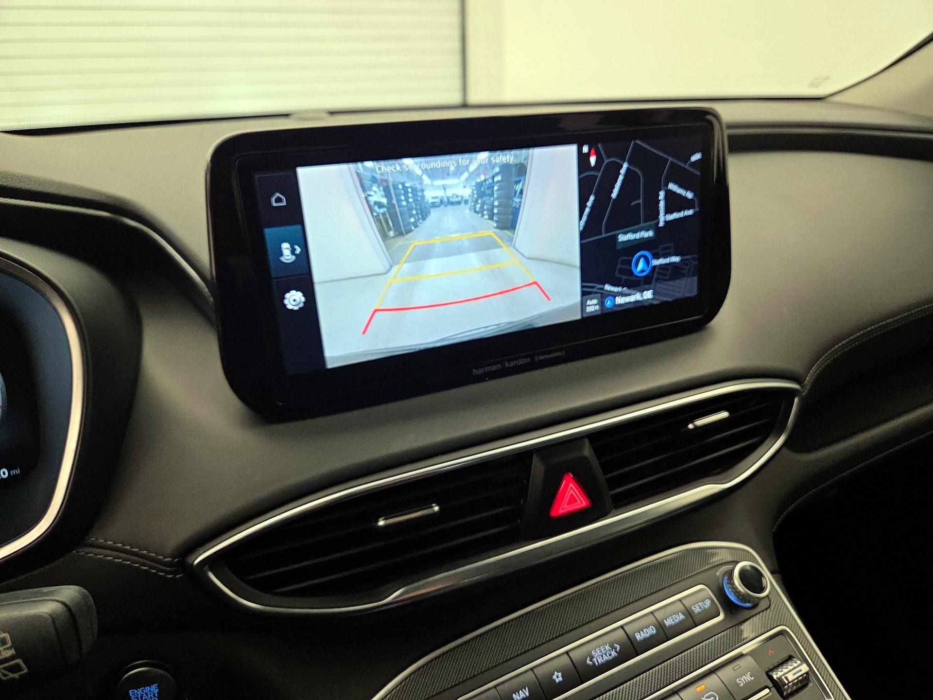 Thumbnail: 2022 Hyundai Santa Fe - 14