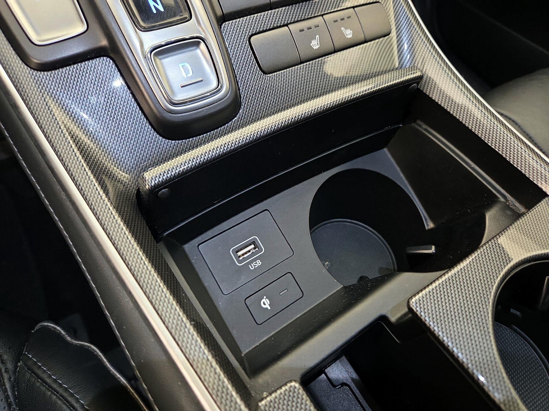 Thumbnail: 2022 Hyundai Santa Fe - 18