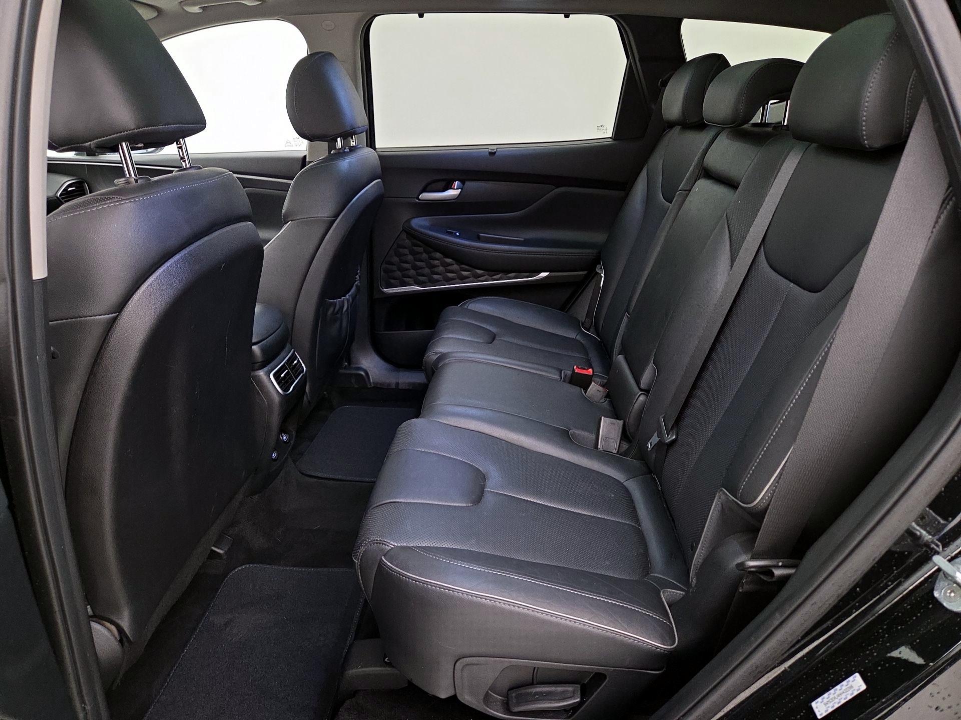 Thumbnail: 2022 Hyundai Santa Fe - 20