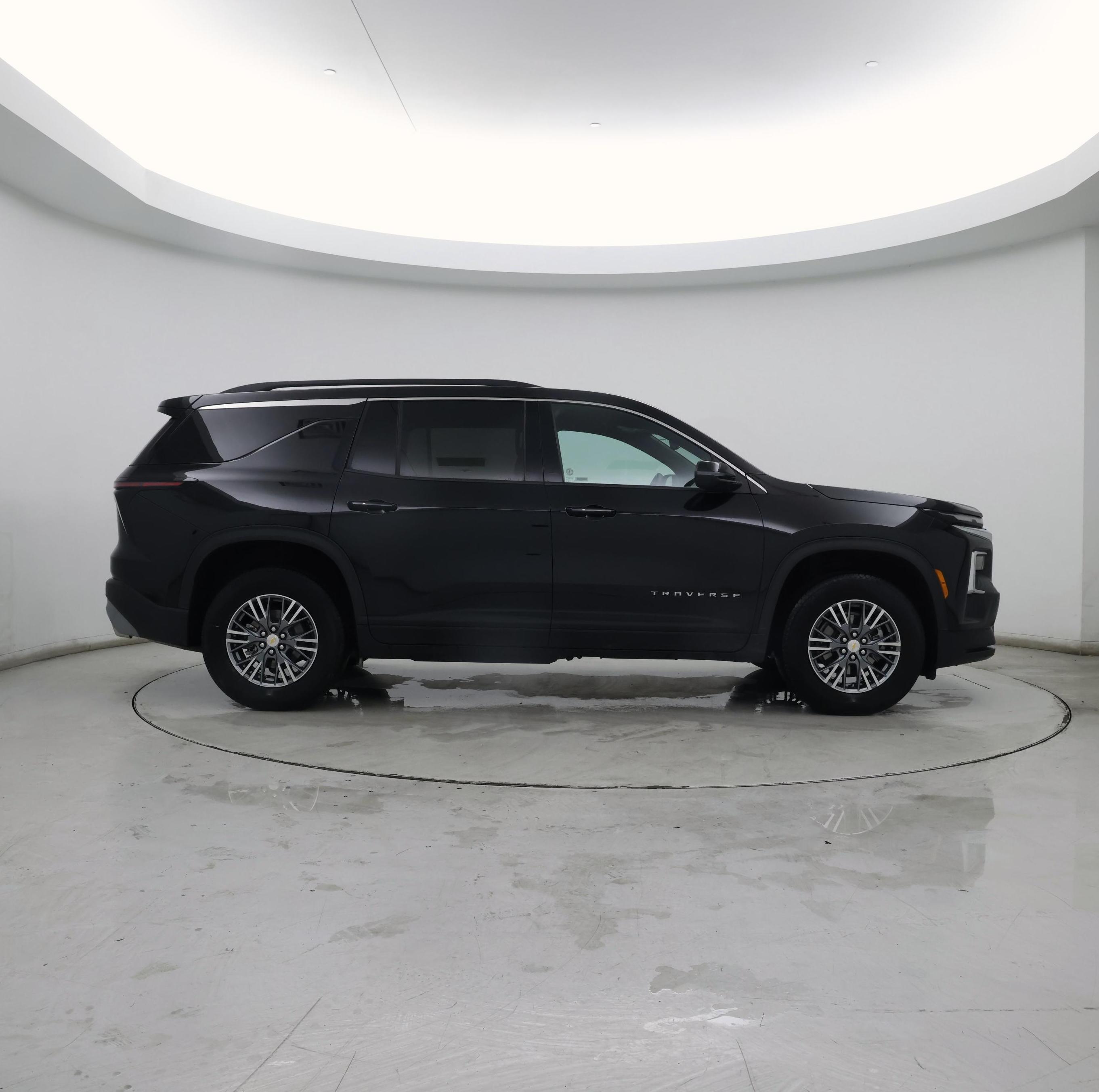 Thumbnail: 2025 Chevrolet Traverse - 7