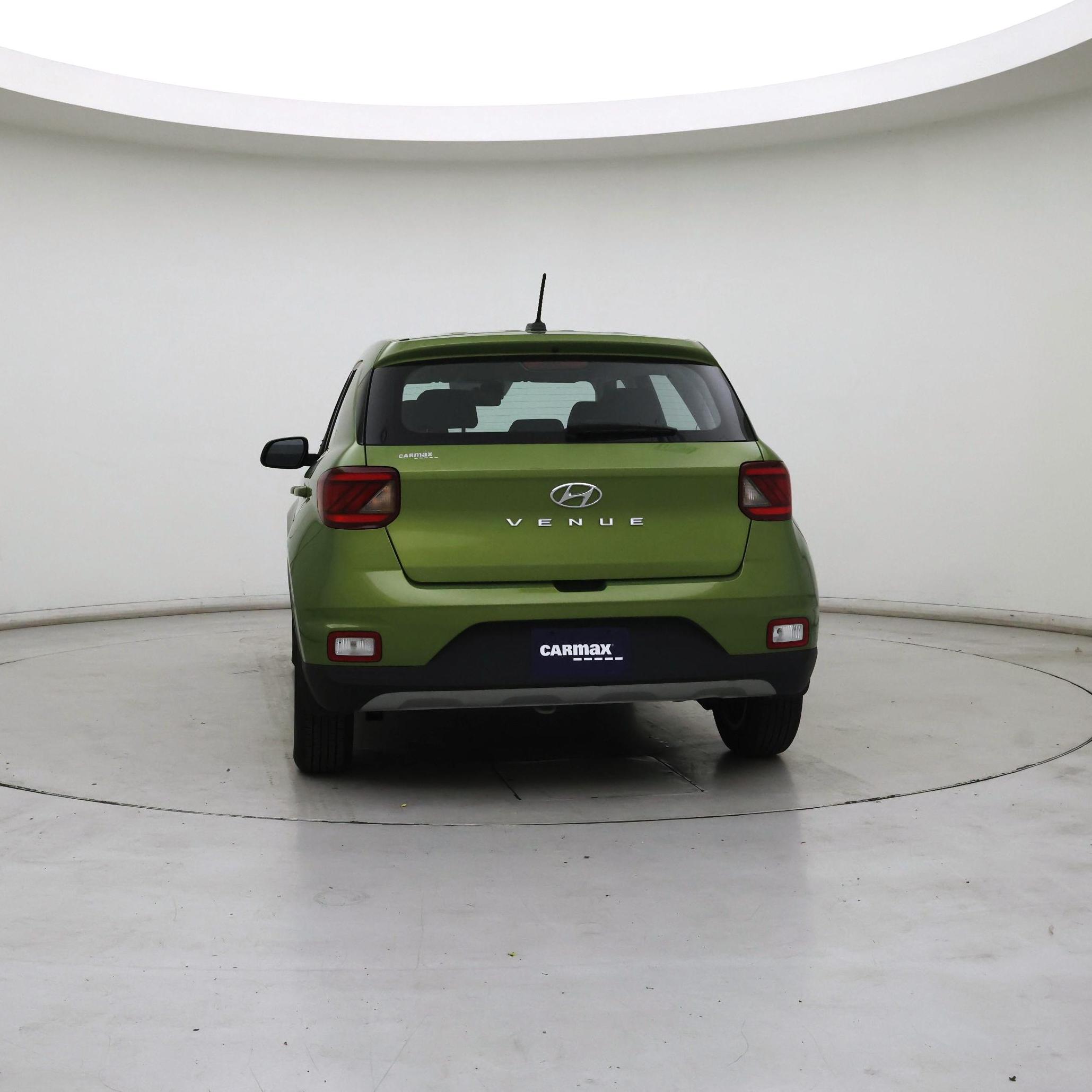 Thumbnail: 2023 Hyundai Venue - 6