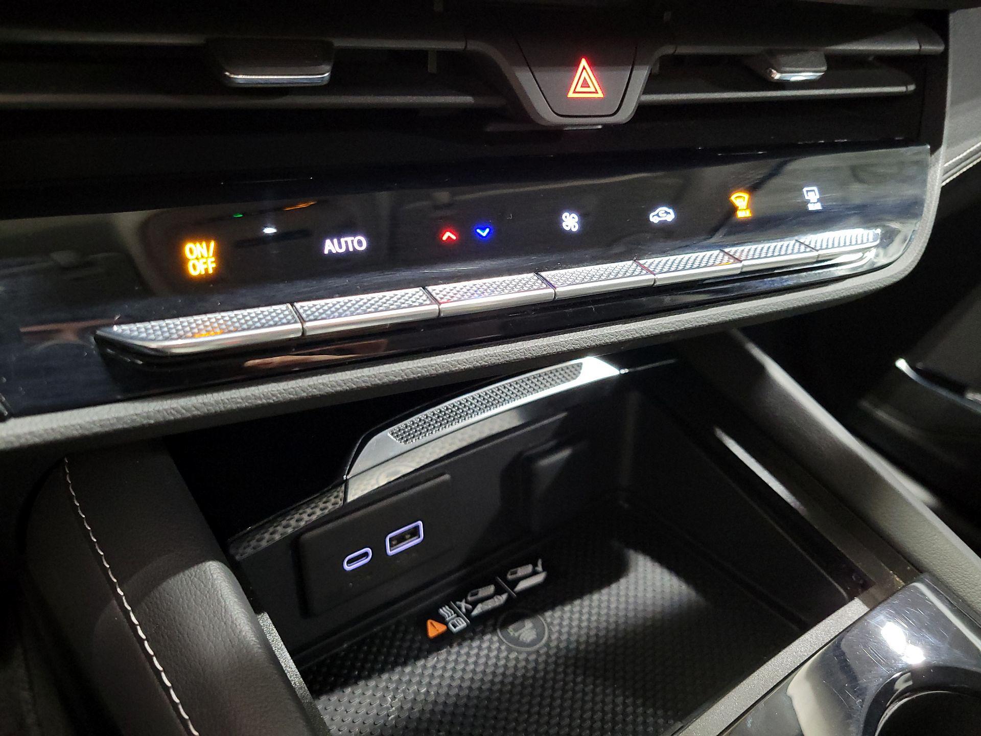 Thumbnail: 2025 Buick Envision - 16