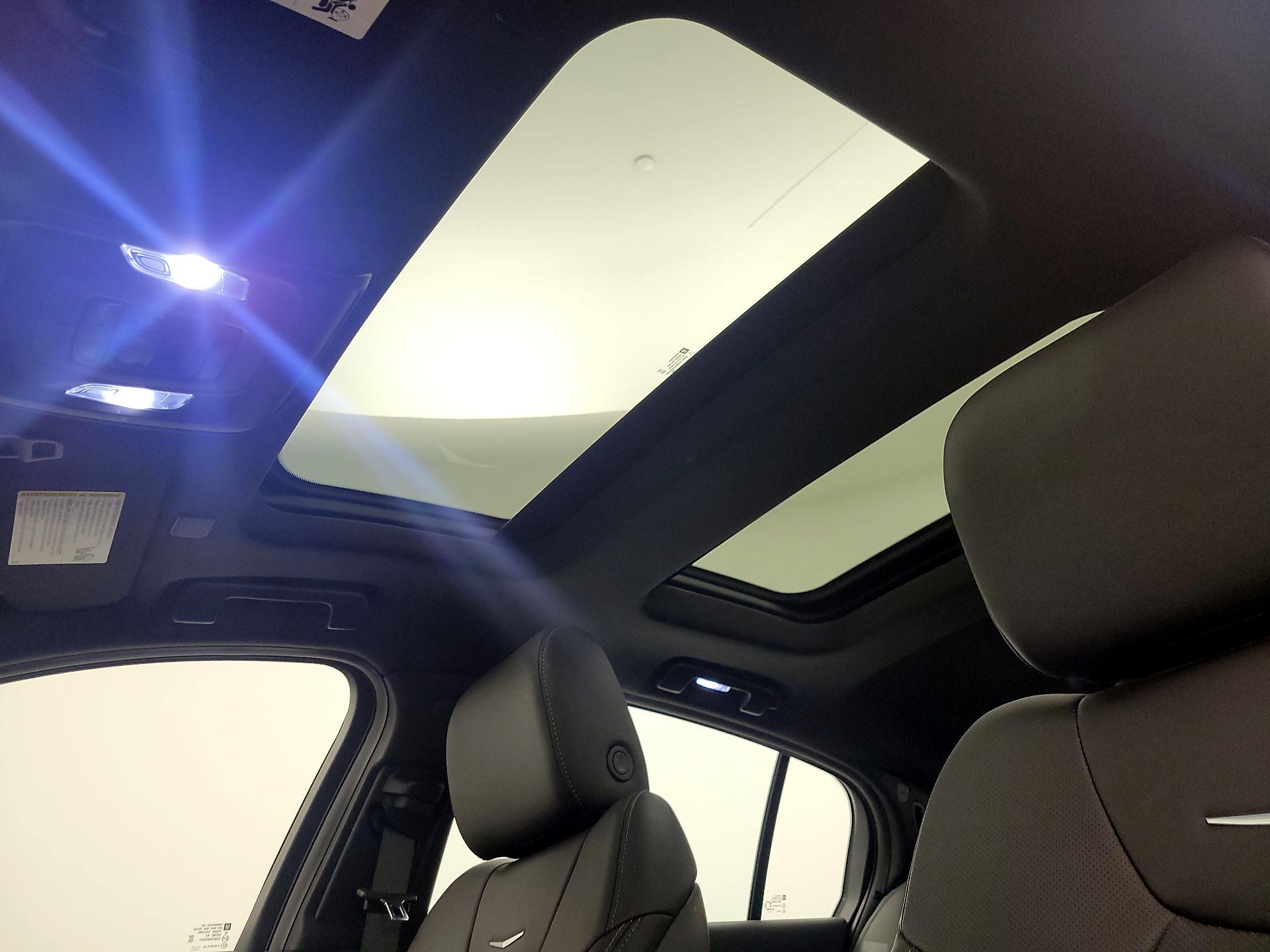 Thumbnail: 2023 Cadillac CT5 - 20