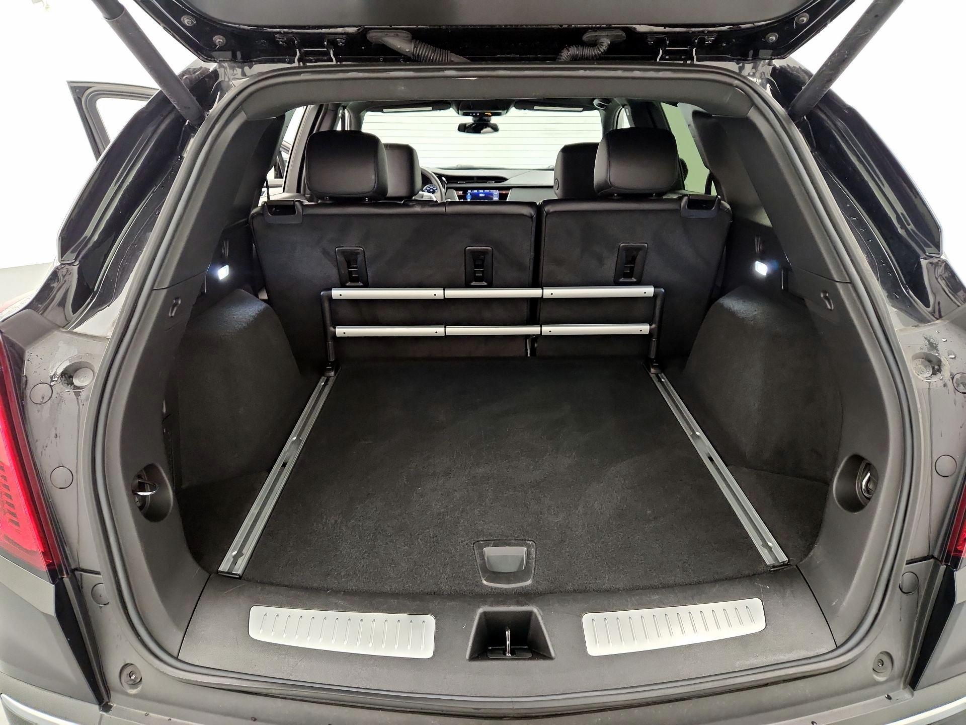 Thumbnail: 2025 Cadillac XT5 - 20