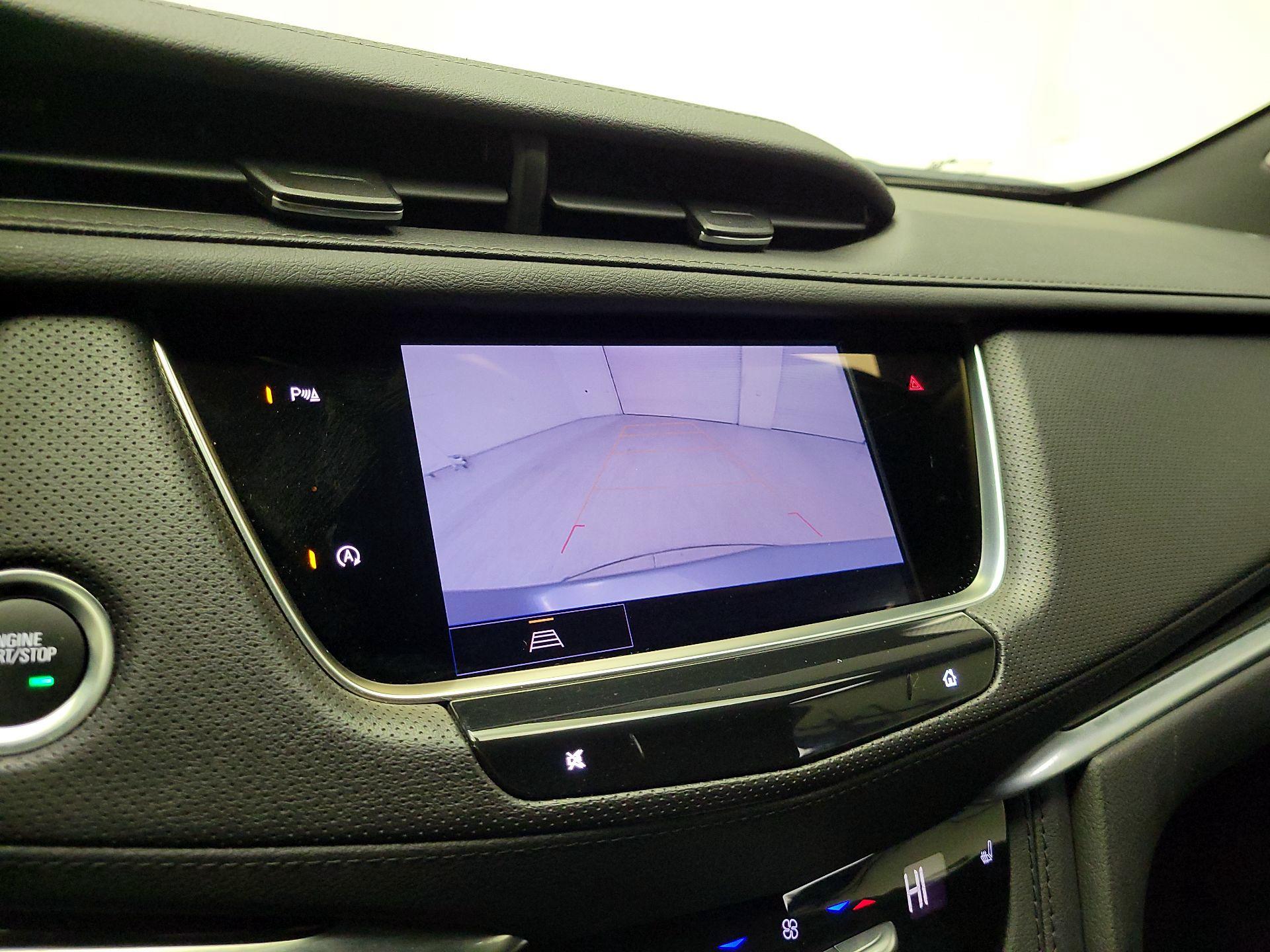 Thumbnail: 2025 Cadillac XT5 - 15