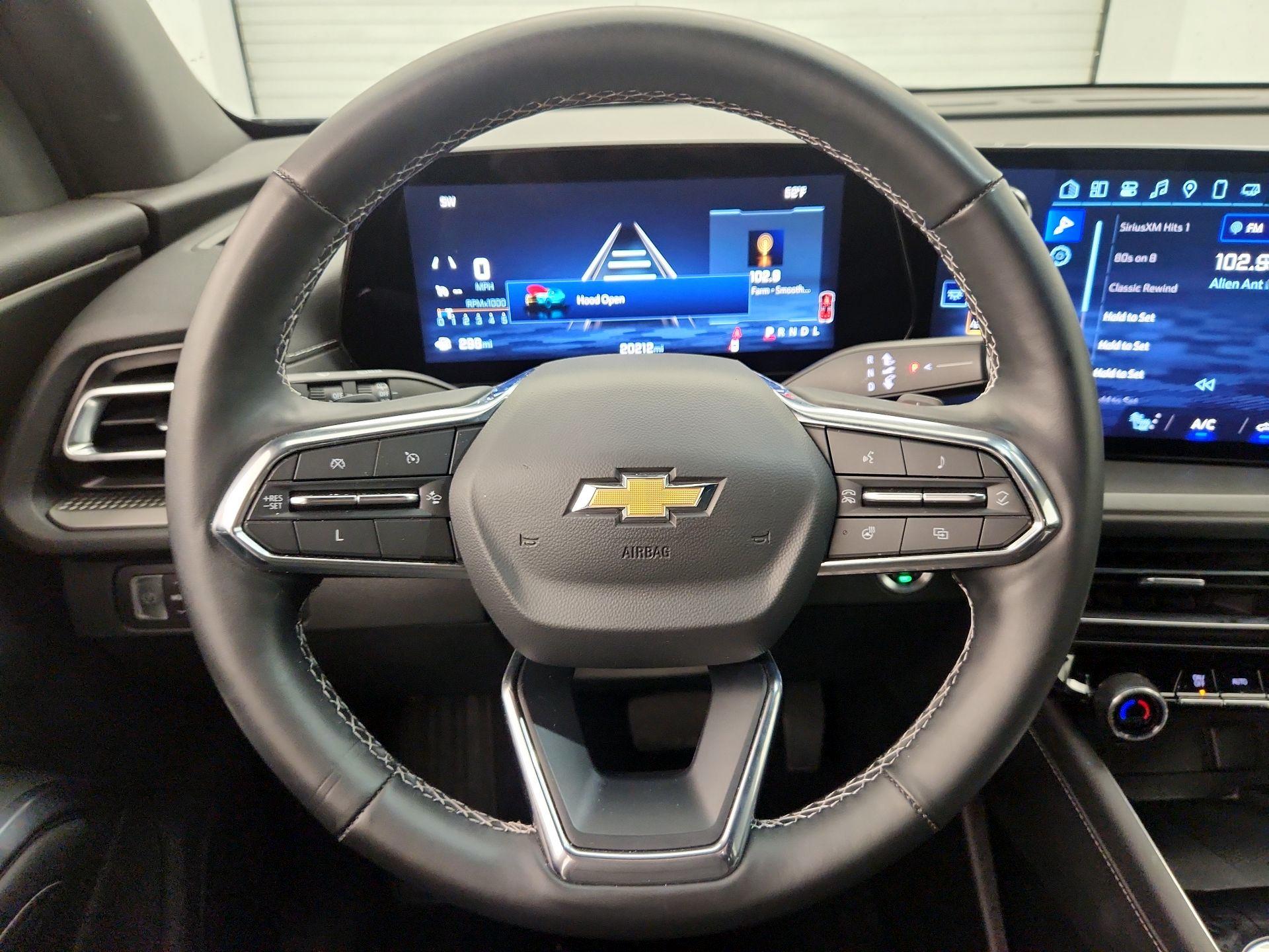 Thumbnail: 2025 Chevrolet Traverse - 10