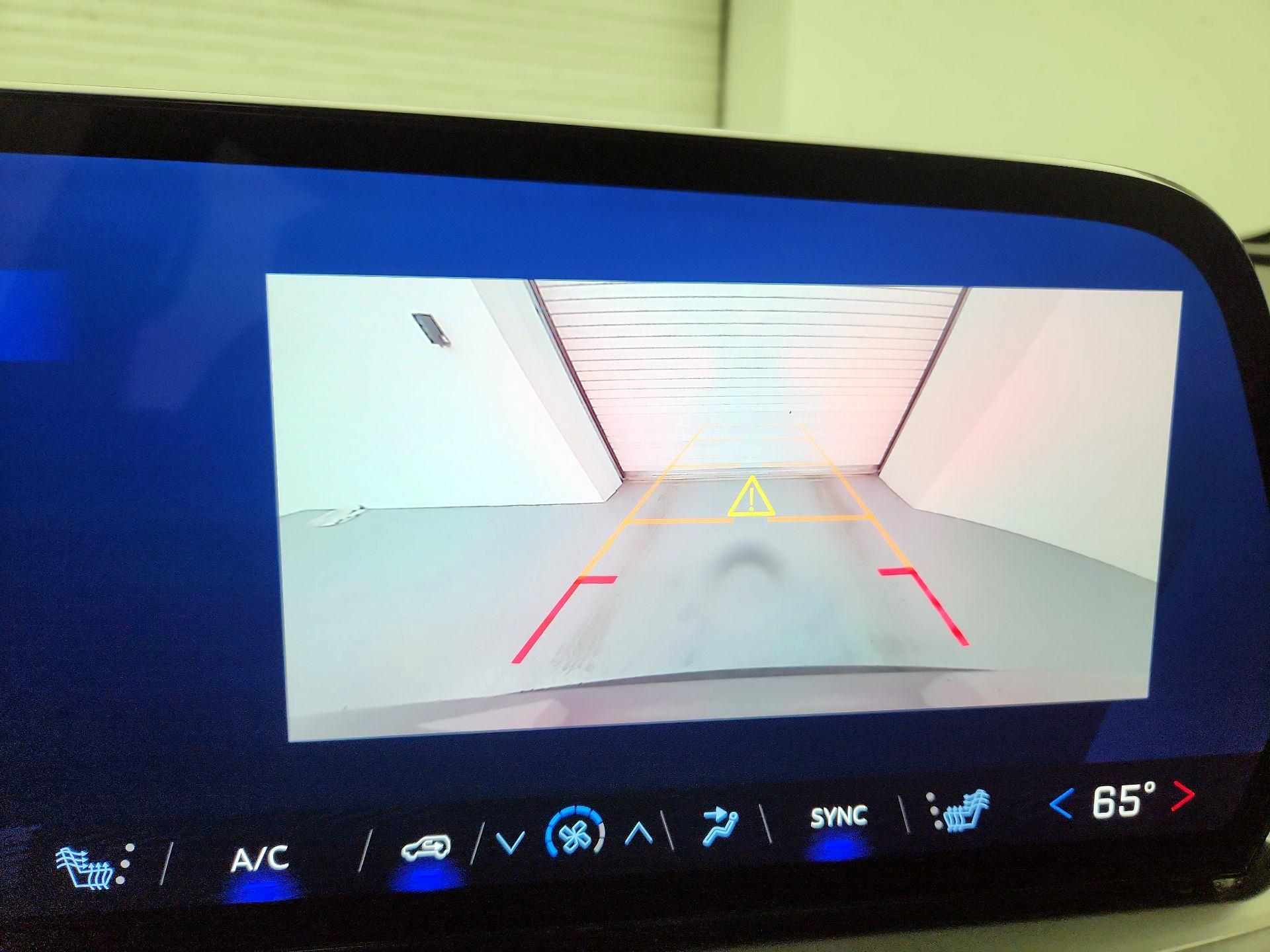 Thumbnail: 2025 Chevrolet Traverse - 14