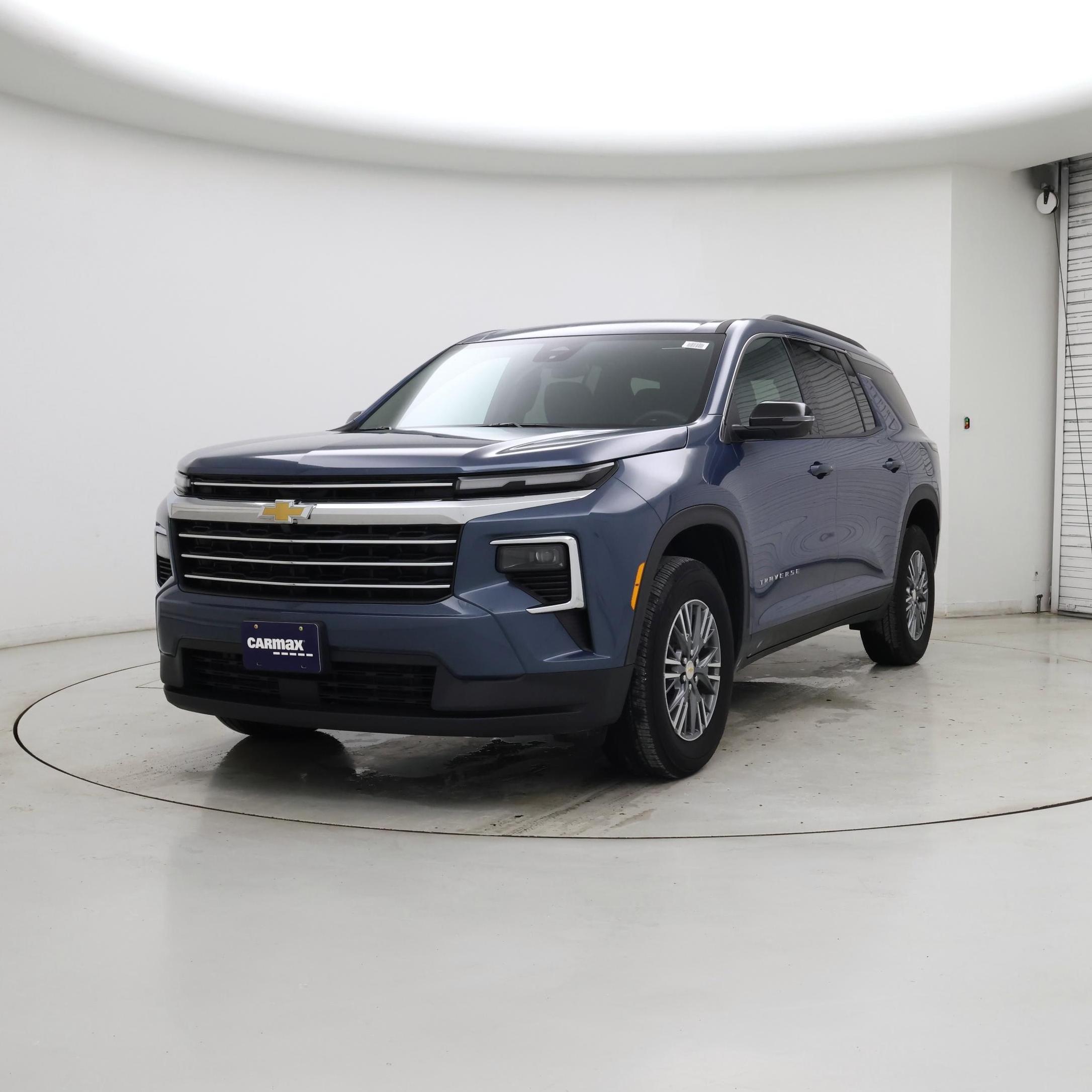 Thumbnail: 2025 Chevrolet Traverse - 4