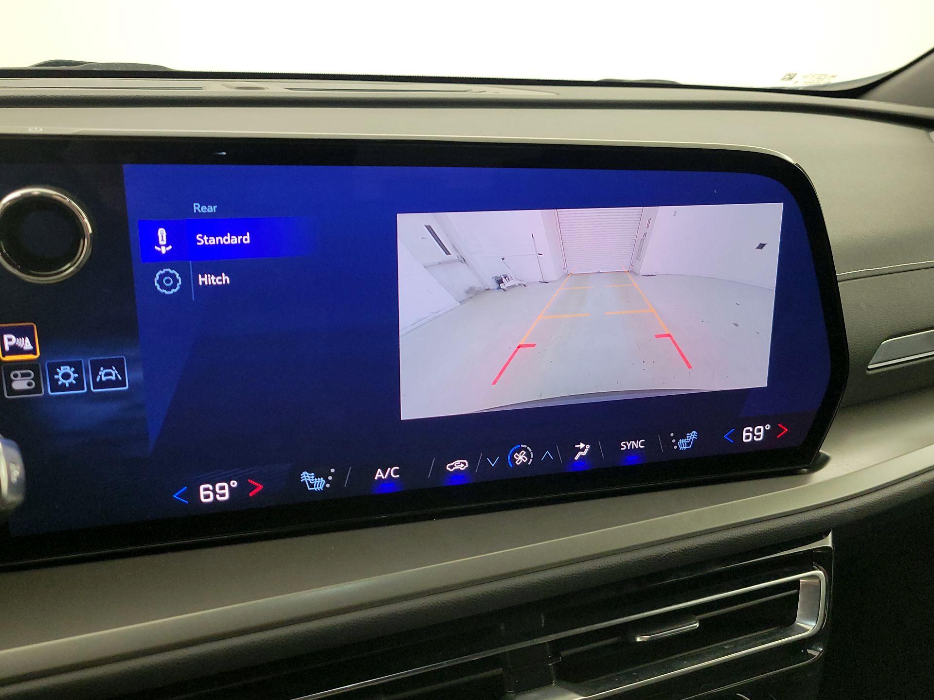 Thumbnail: 2025 Chevrolet Traverse - 14