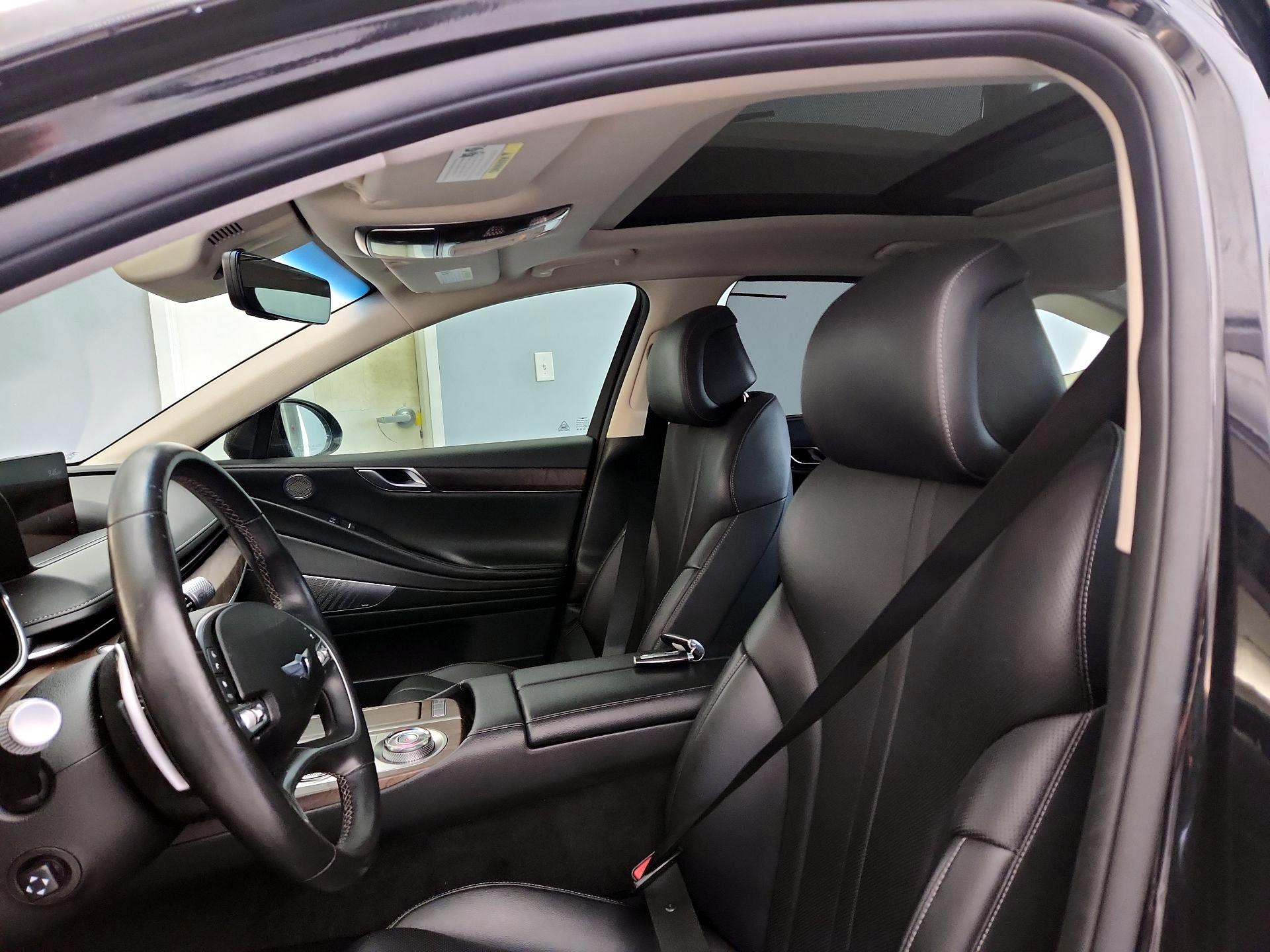 Thumbnail: 2021 Genesis G80 - 20