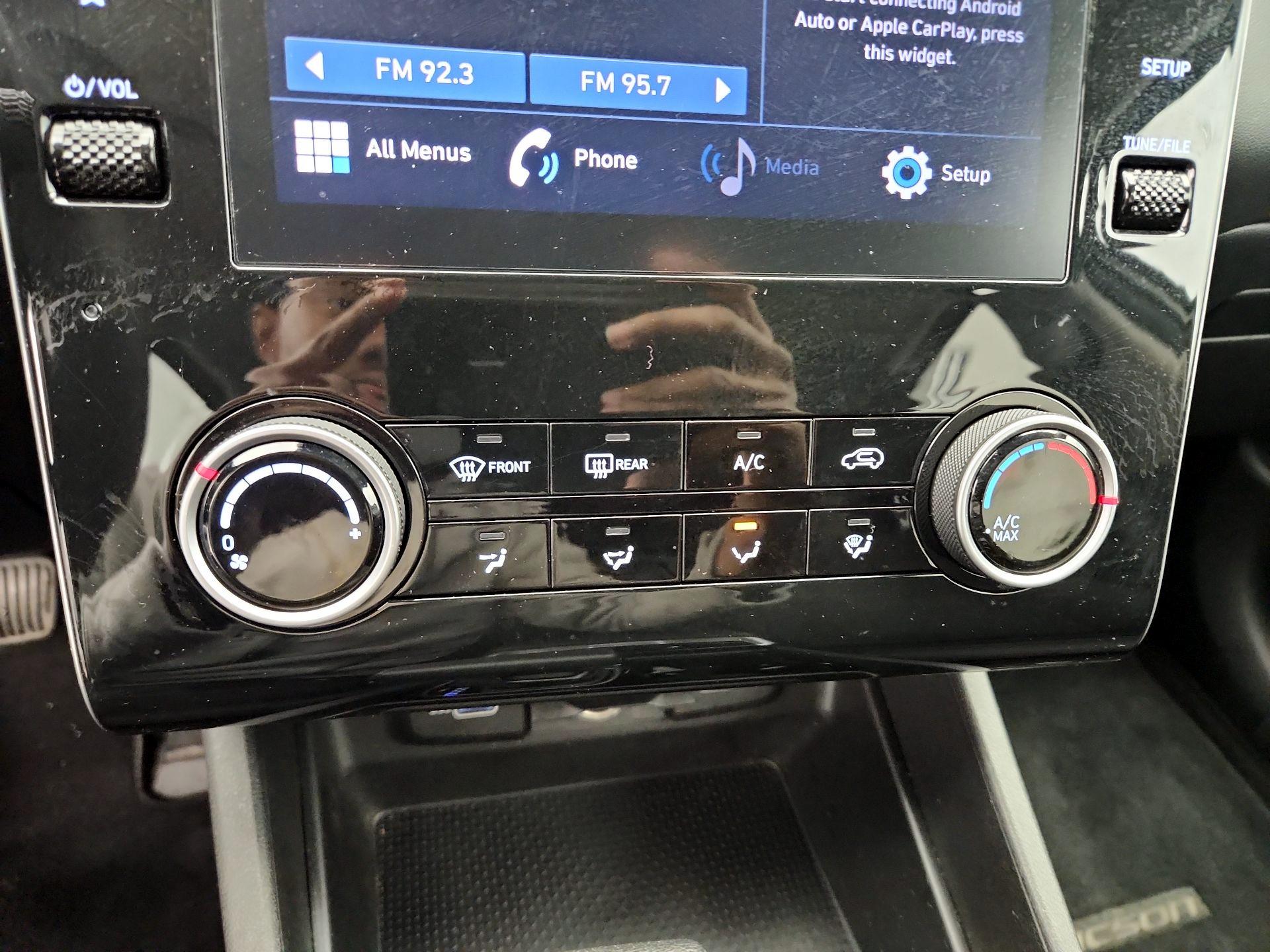 Thumbnail: 2022 Hyundai Tucson - 16