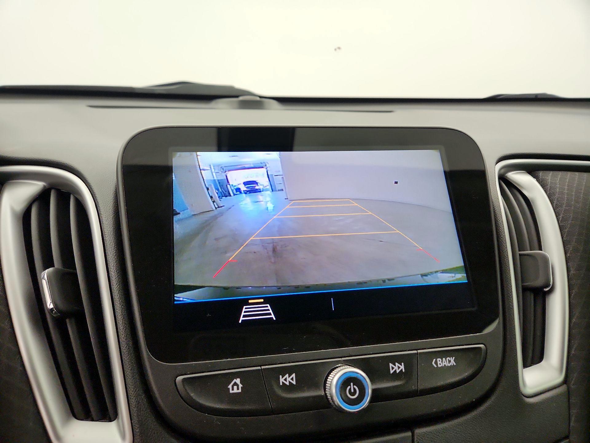 Thumbnail: 2020 Chevrolet Malibu - 14