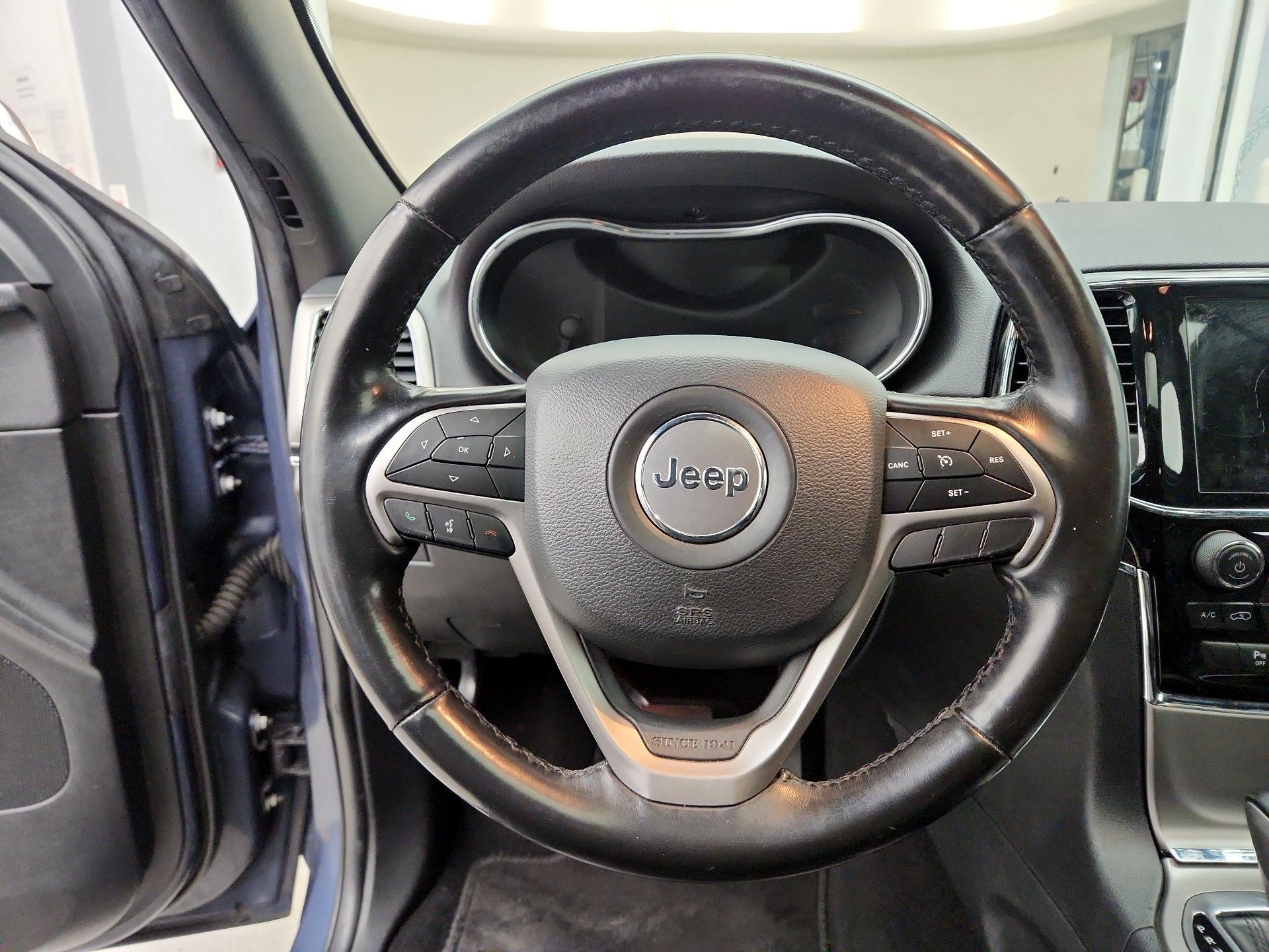 Thumbnail: 2020 Jeep Grand Cherokee - 10