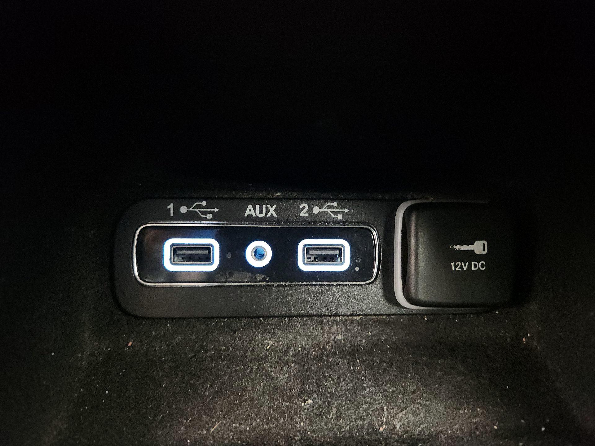 Thumbnail: 2020 Jeep Grand Cherokee - 19