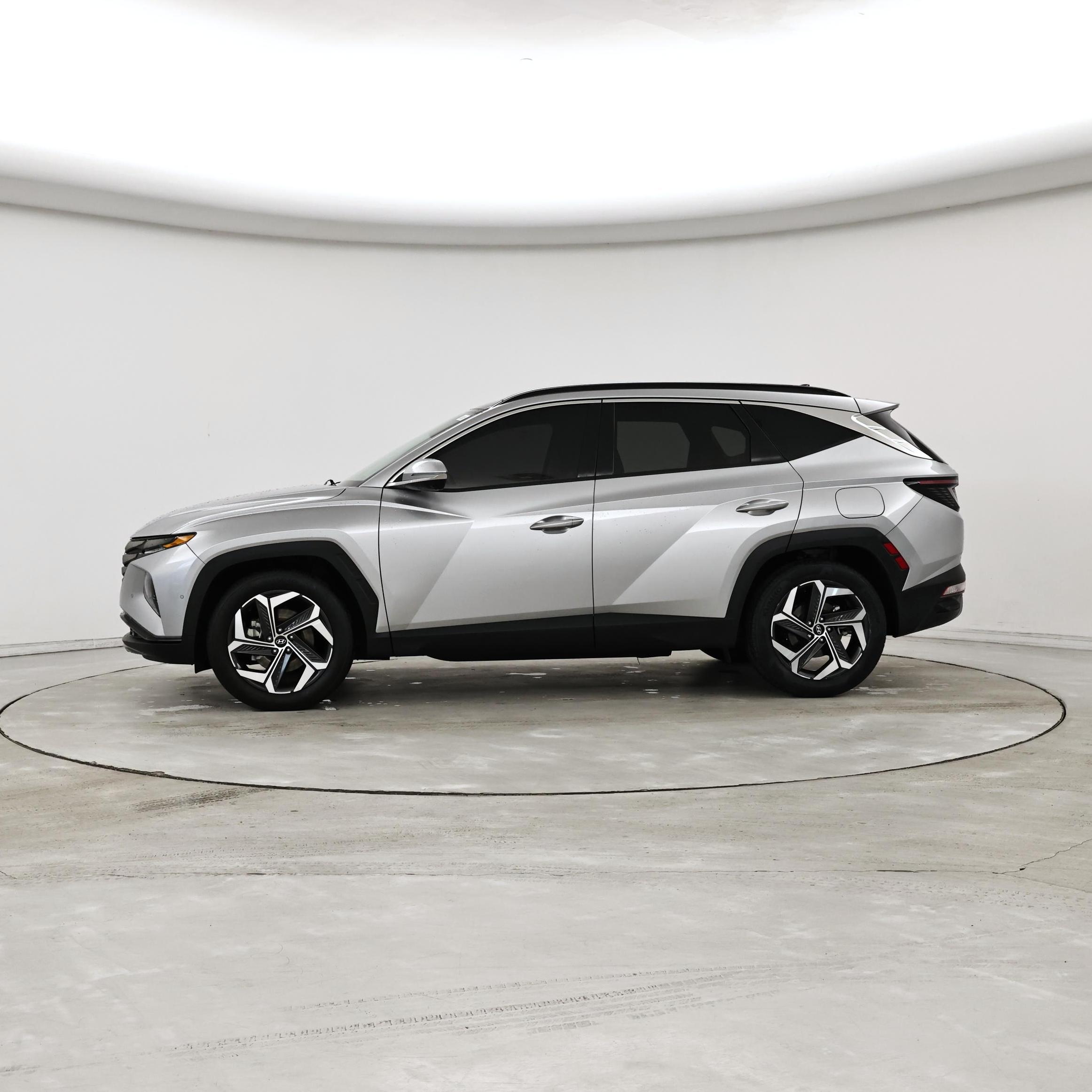 Thumbnail: 2024 Hyundai Tucson - 3