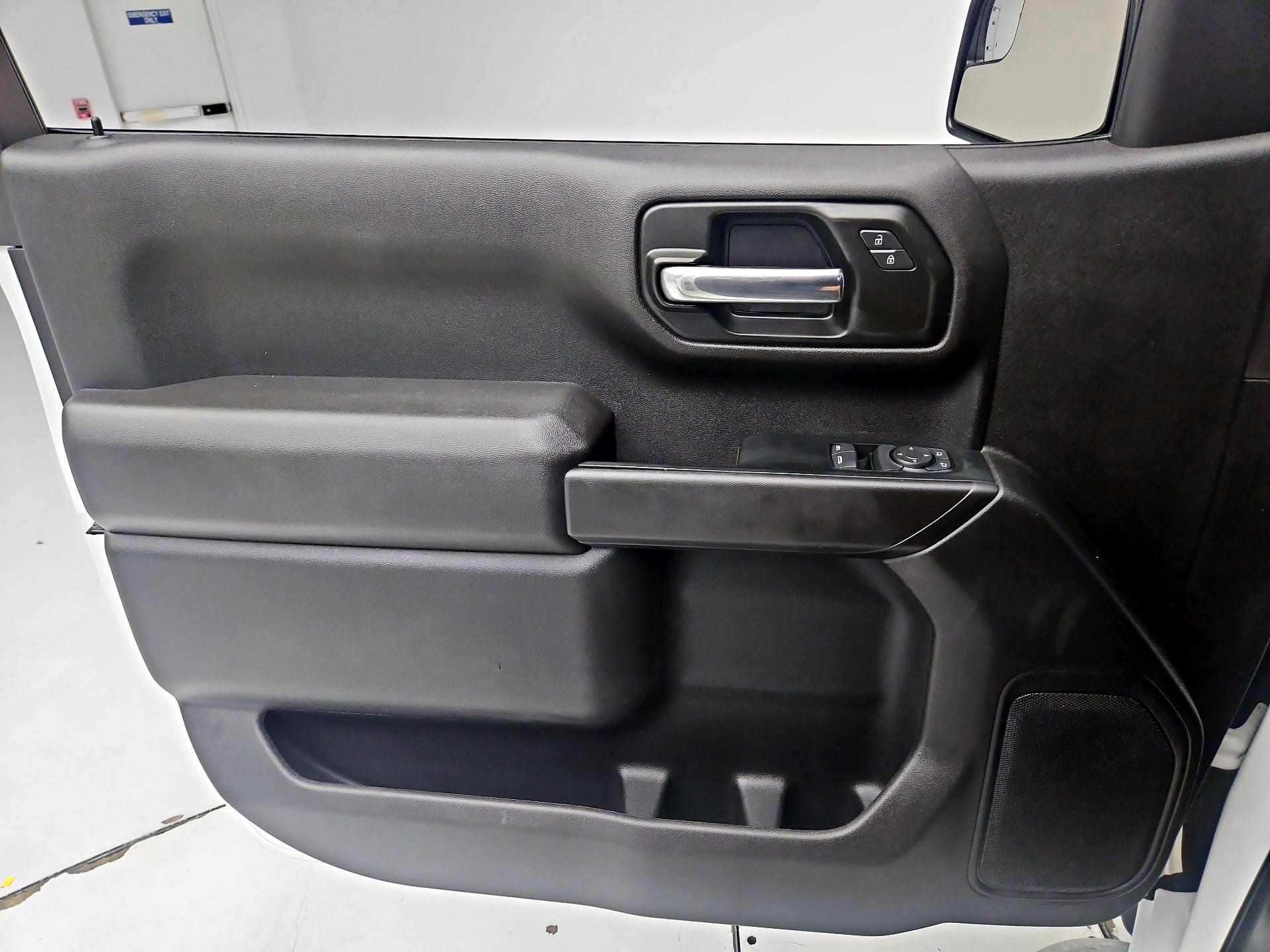 Thumbnail: 2024 Chevrolet Silverado 1500 - 10