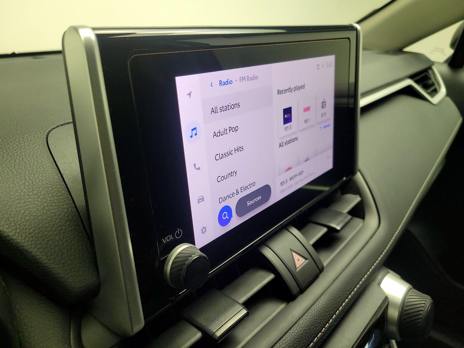 Thumbnail: 2024 Toyota RAV4 - 16