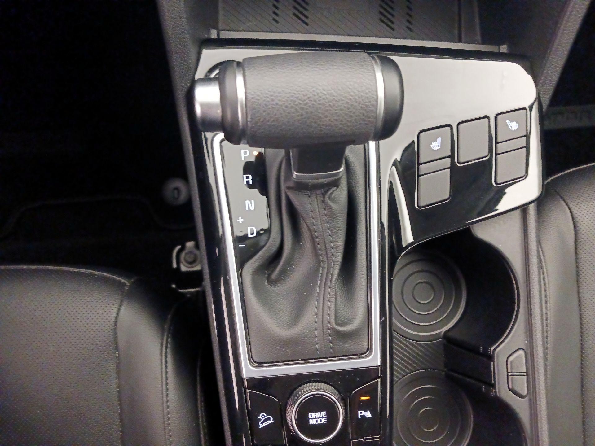 Thumbnail: 2023 Kia Sportage - 18