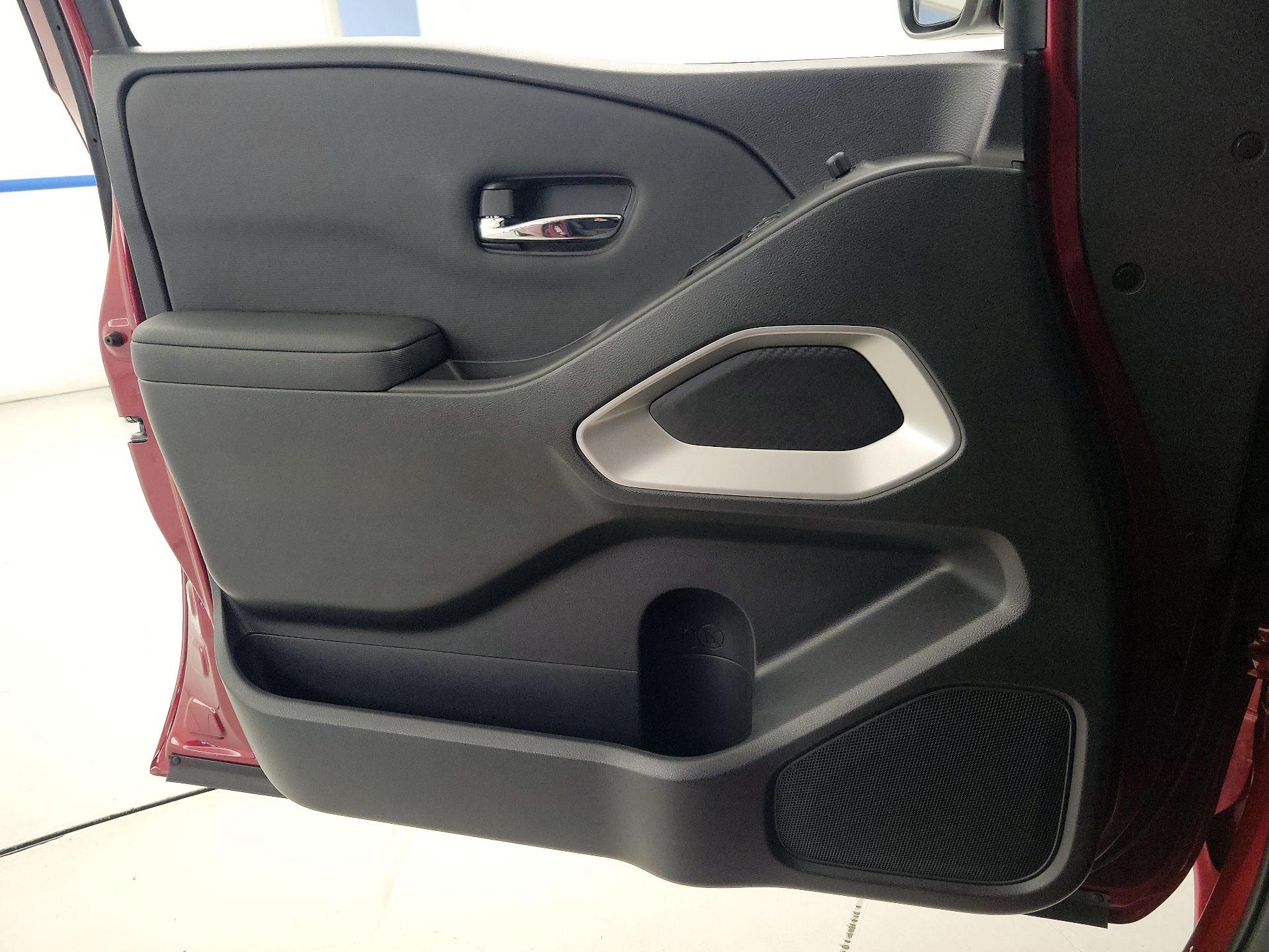 Thumbnail: 2022 Nissan Frontier - 12