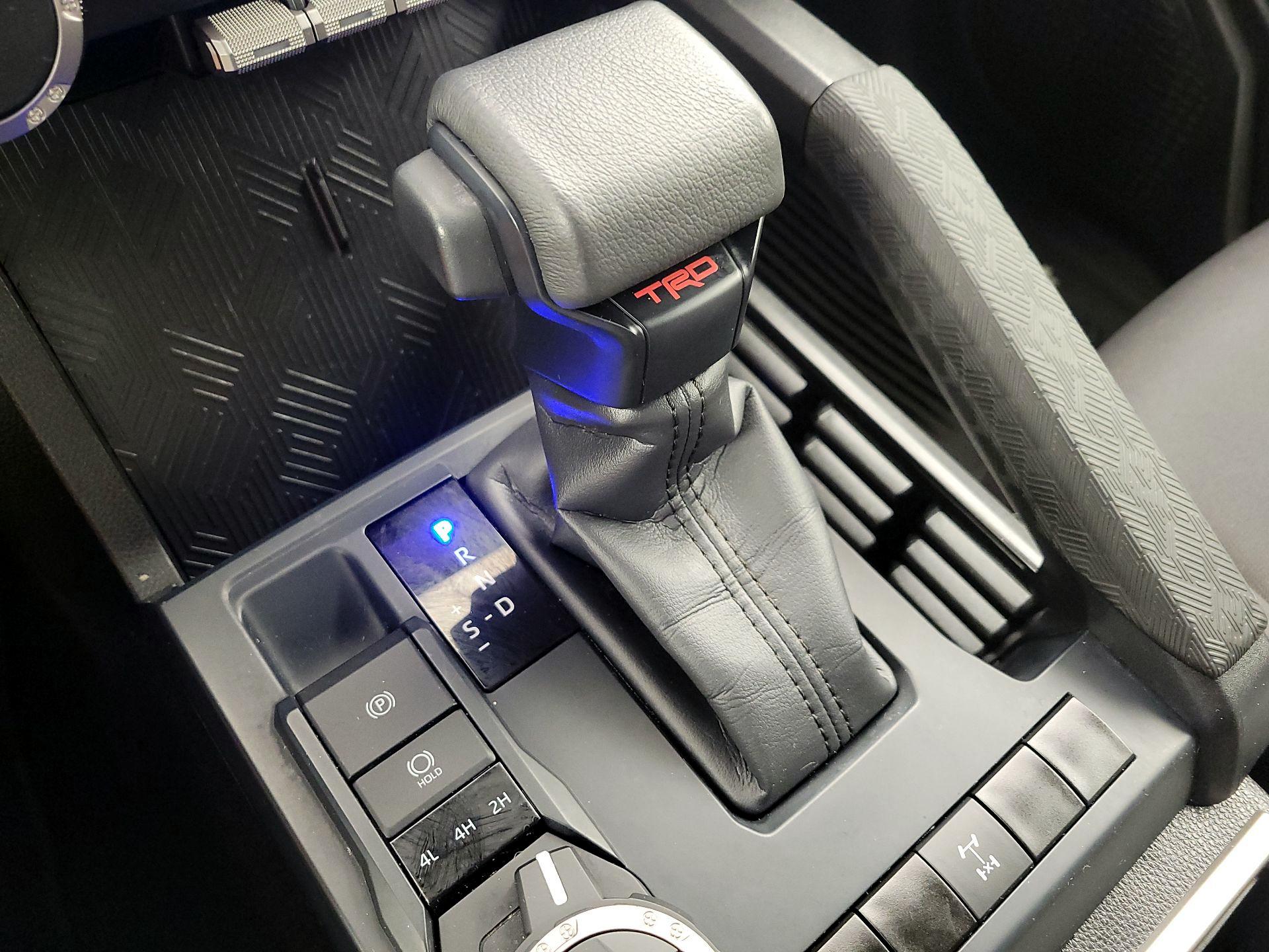 Thumbnail: 2024 Toyota Tacoma - 17