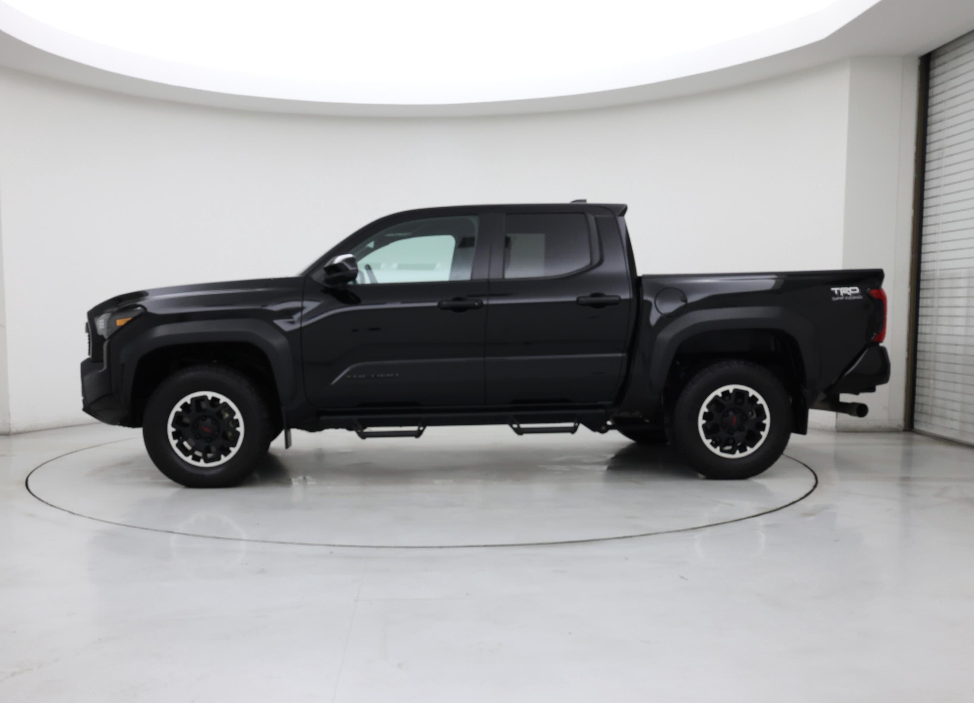 Thumbnail: 2024 Toyota Tacoma - 3