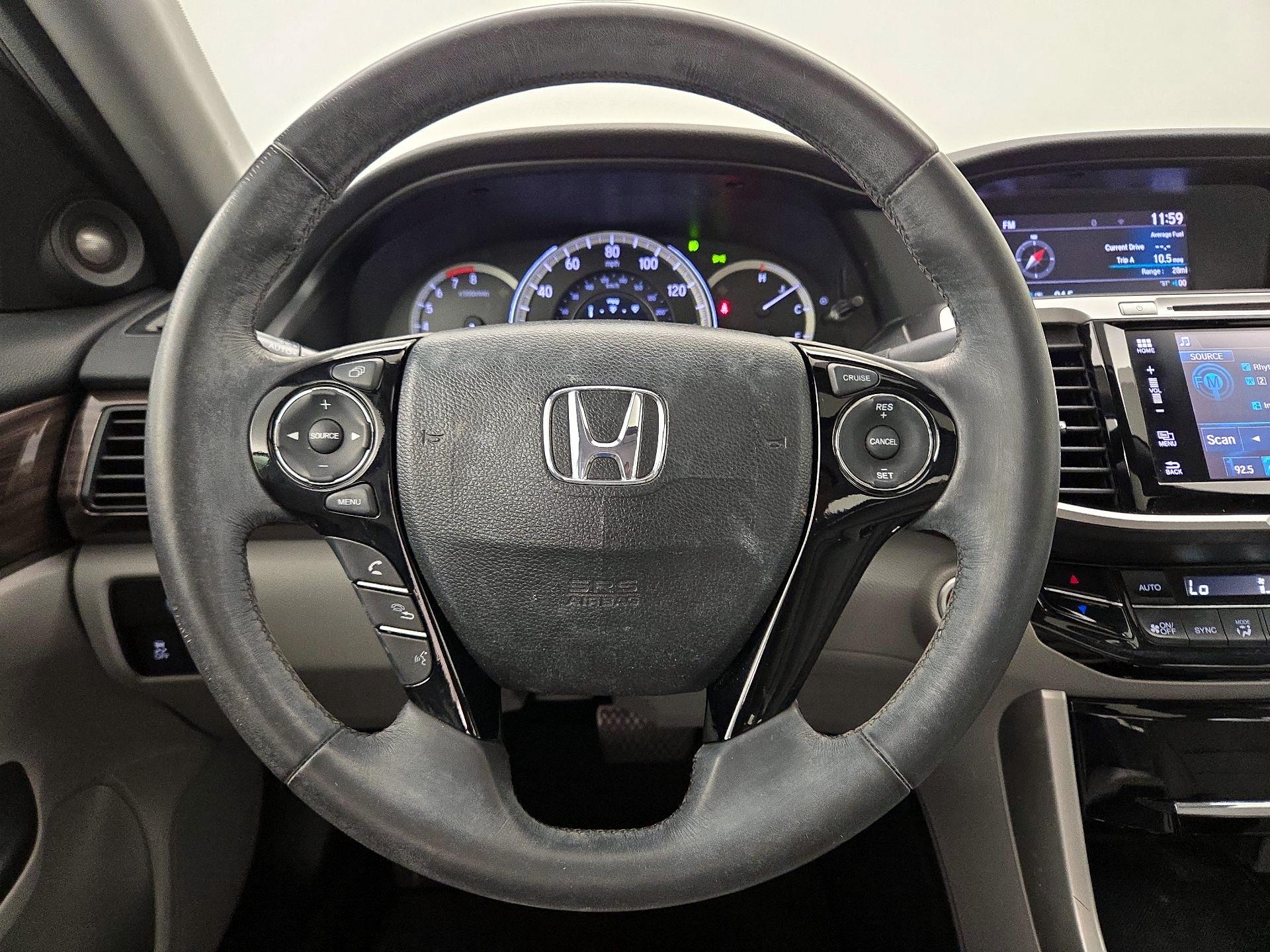 Thumbnail: 2017 Honda Accord - 10