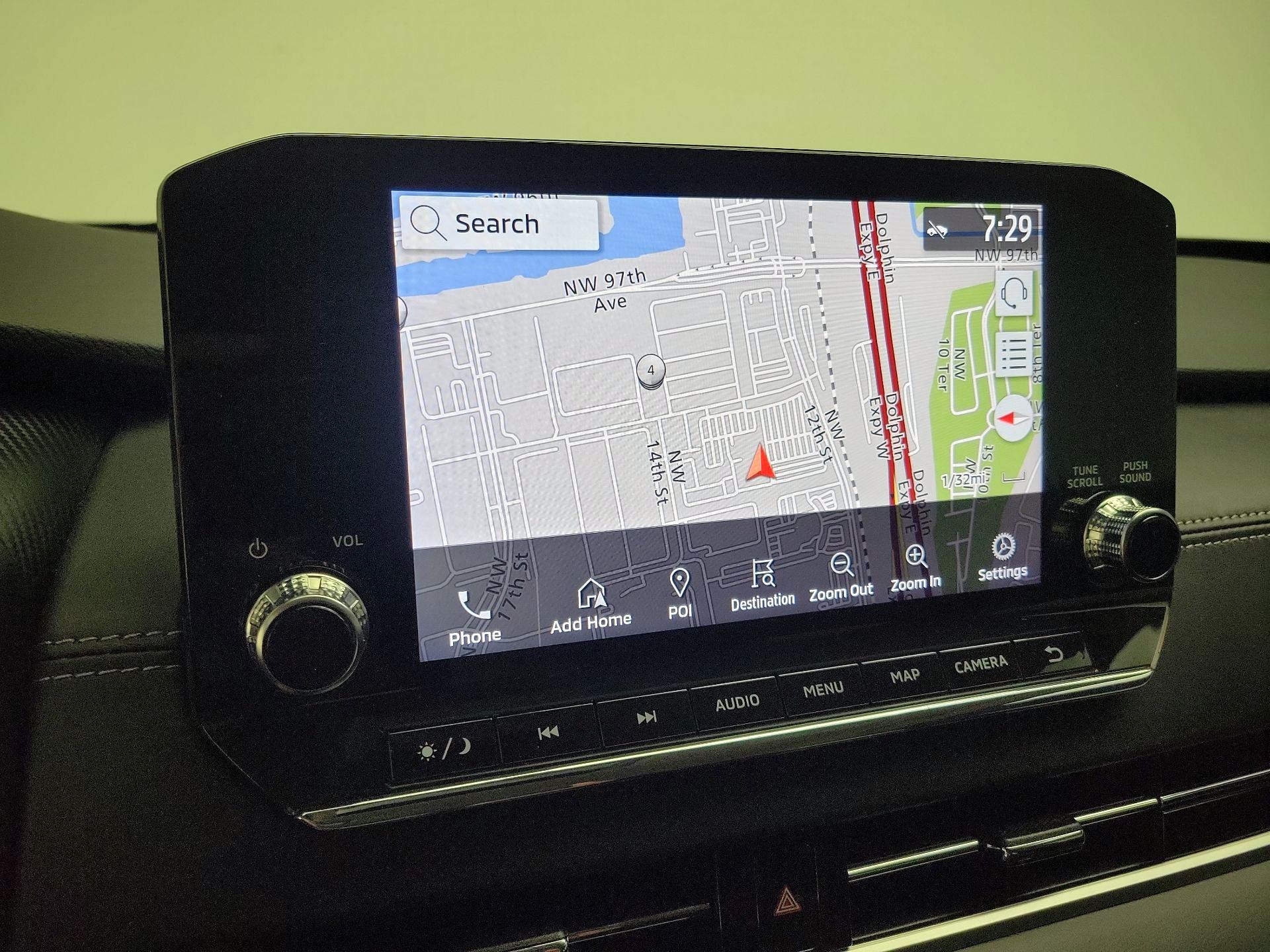 Thumbnail: 2023 Mitsubishi Outlander - 14