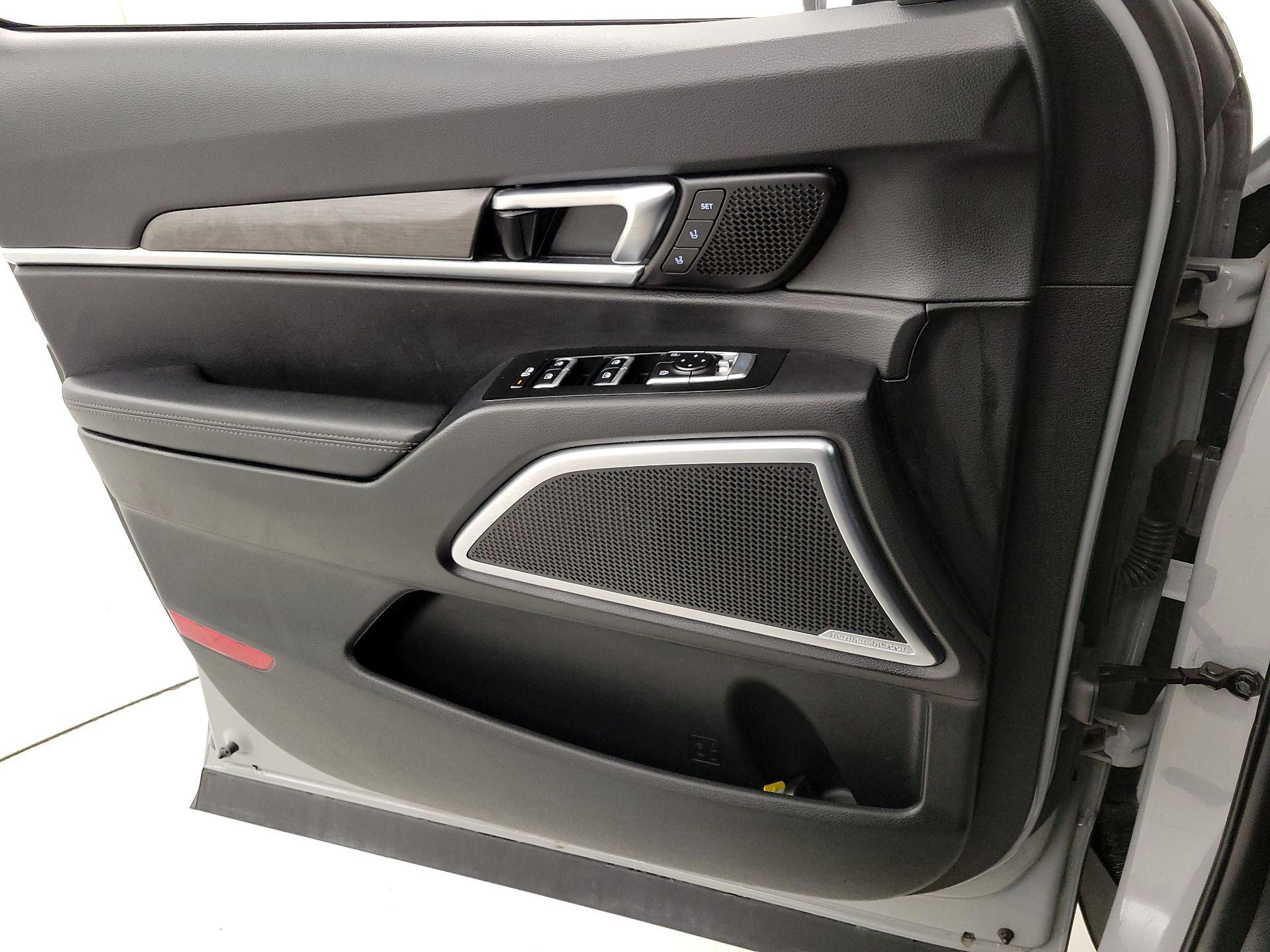 Thumbnail: 2024 Kia Telluride - 12