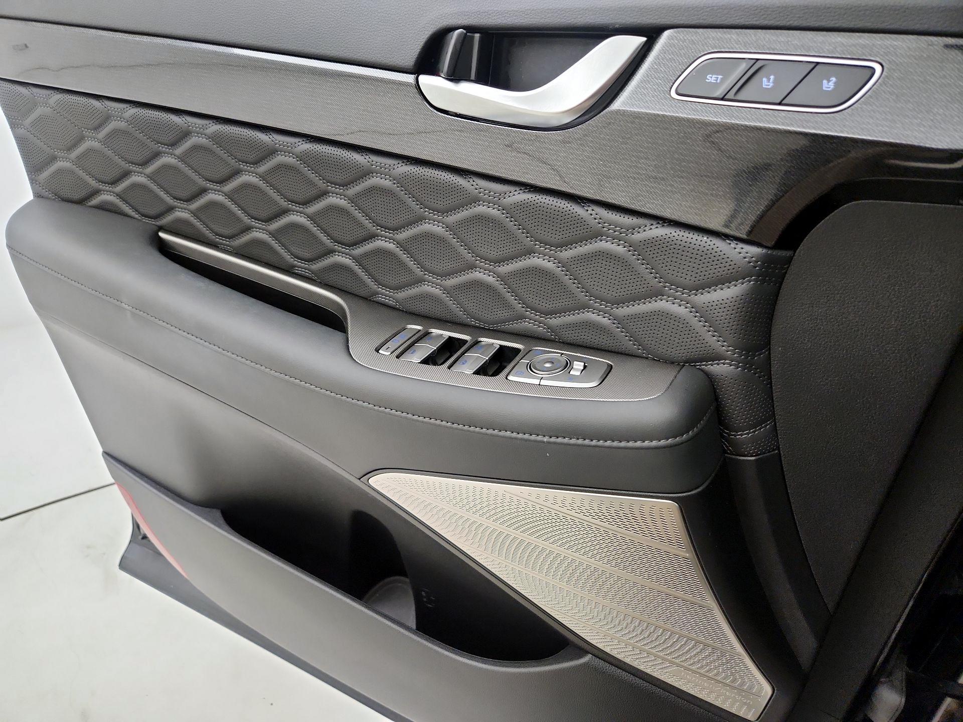 Thumbnail: 2021 Hyundai Palisade - 12