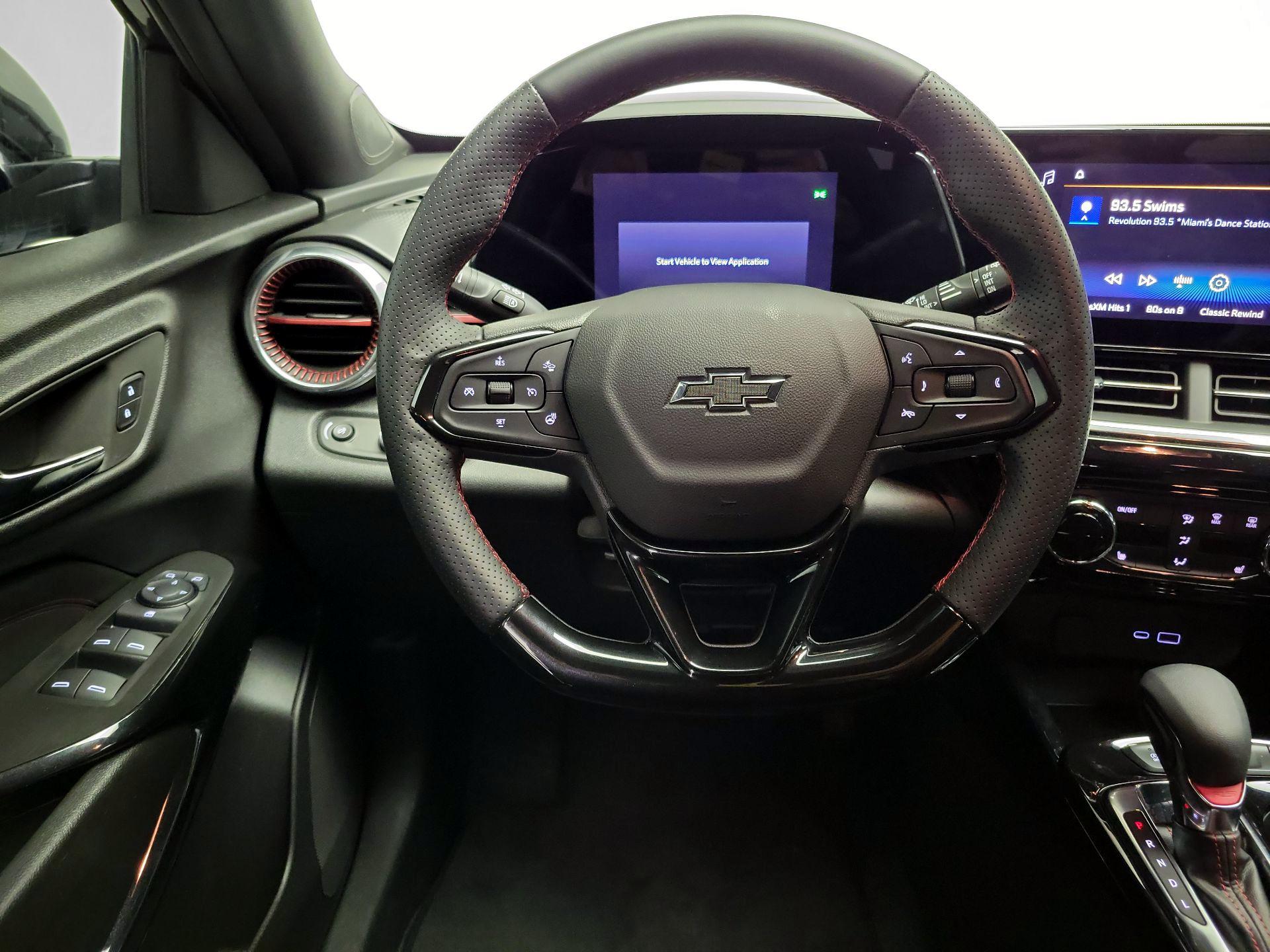 Thumbnail: 2025 Chevrolet Trax - 10