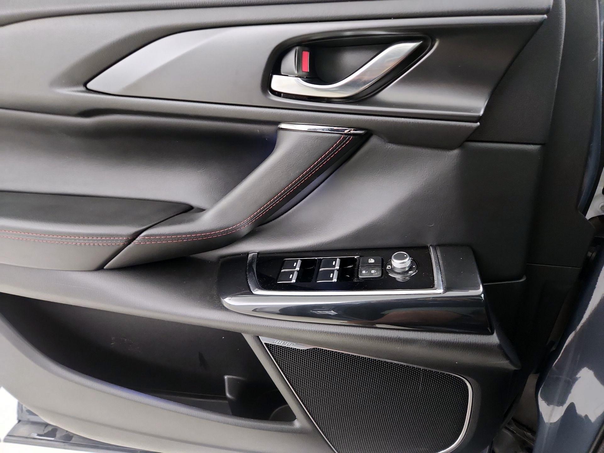 Thumbnail: 2022 Mazda CX-9 - 12