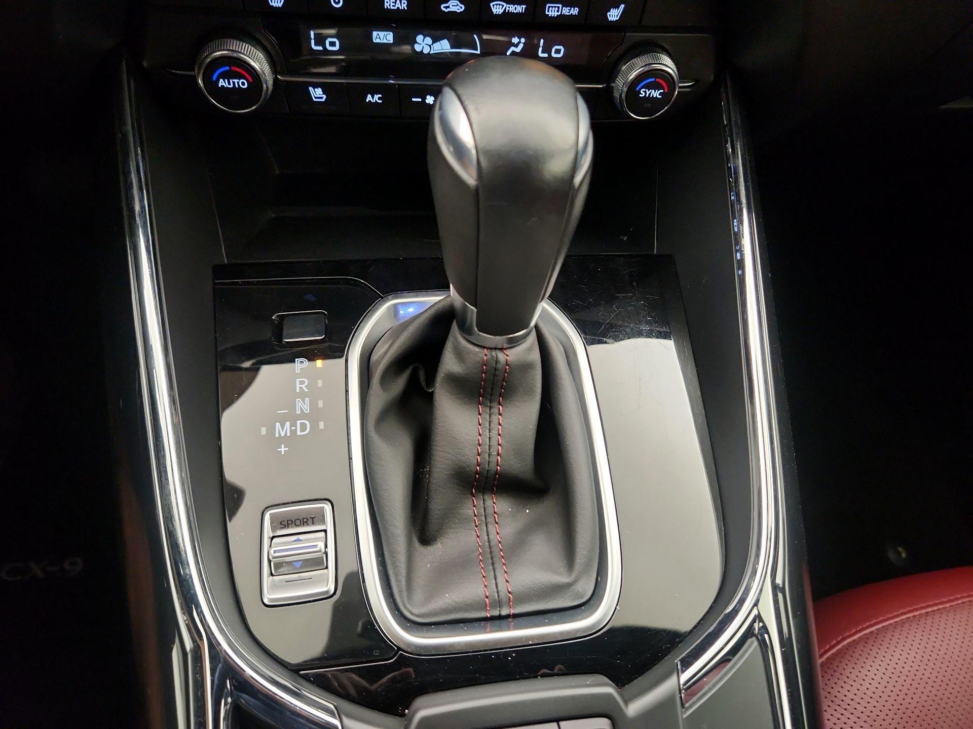 Thumbnail: 2022 Mazda CX-9 - 18