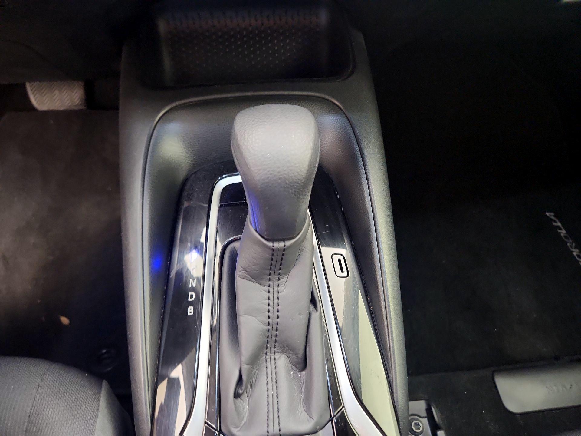 Thumbnail: 2021 Toyota Corolla - 17