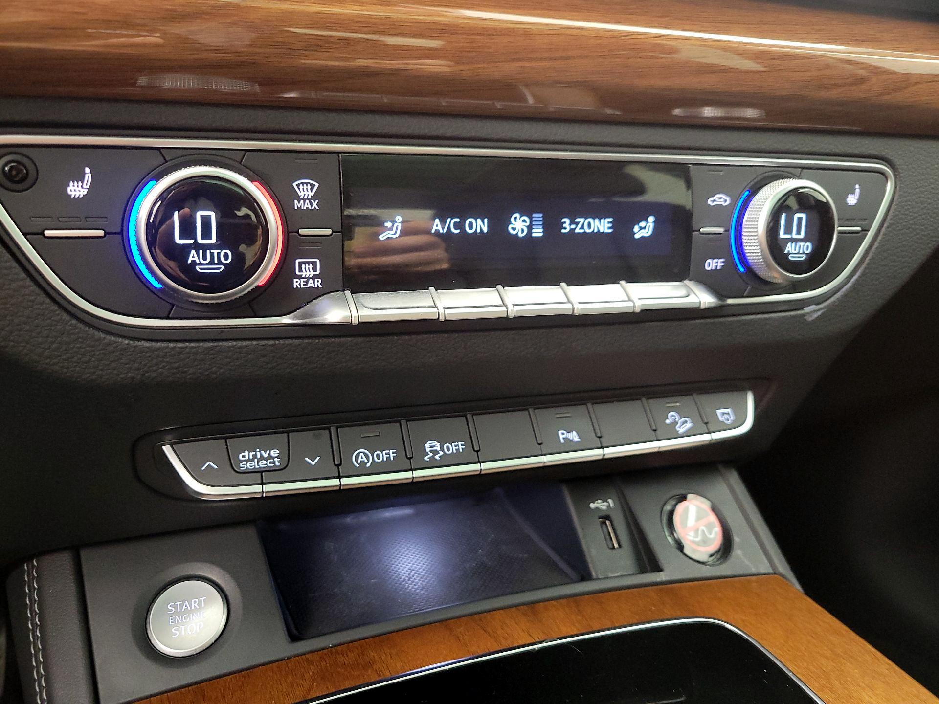 Thumbnail: 2022 Audi Q5 - 16