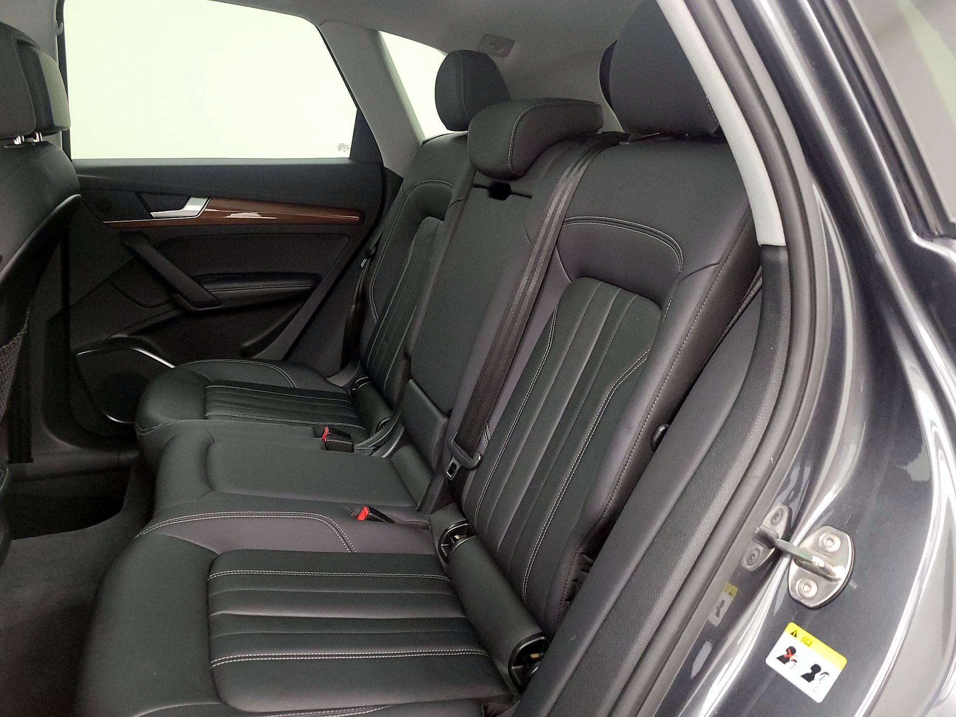 Thumbnail: 2022 Audi Q5 - 20