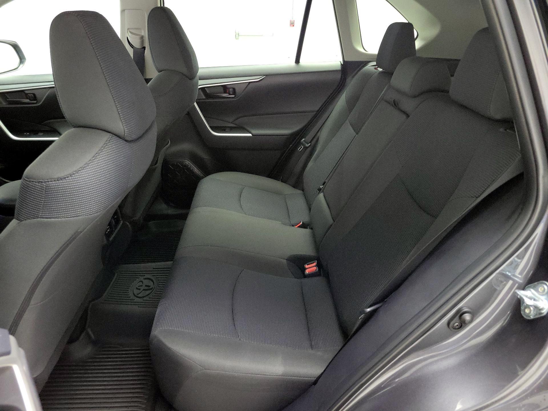 Thumbnail: 2025 Toyota RAV4 - 20