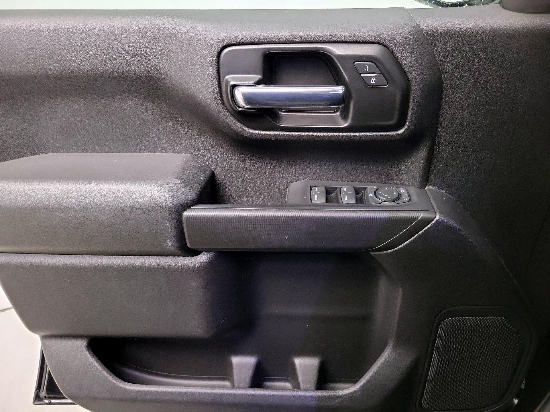 Thumbnail: 2022 Chevrolet Silverado 1500 - 12