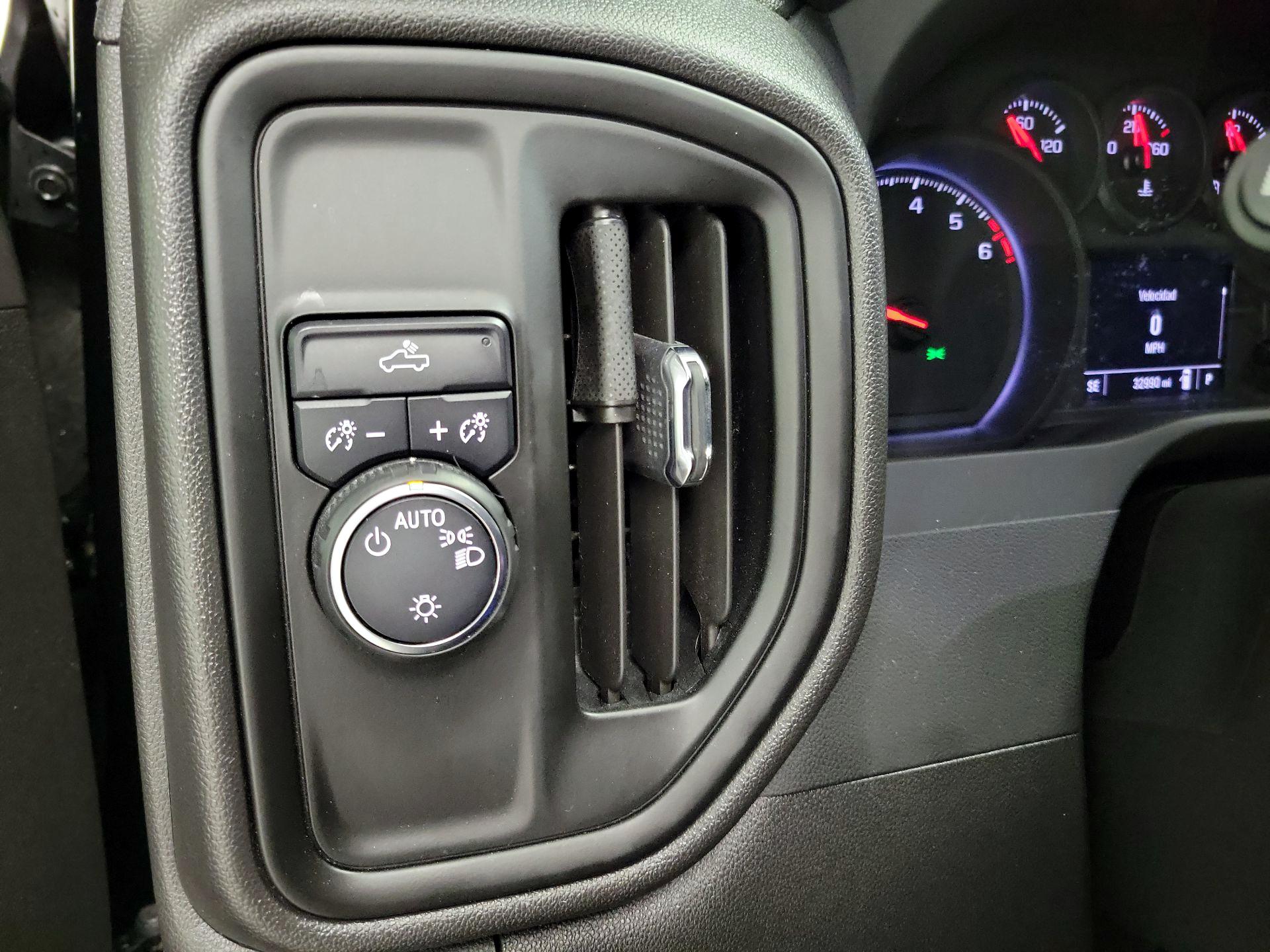 Thumbnail: 2022 Chevrolet Silverado 1500 - 13