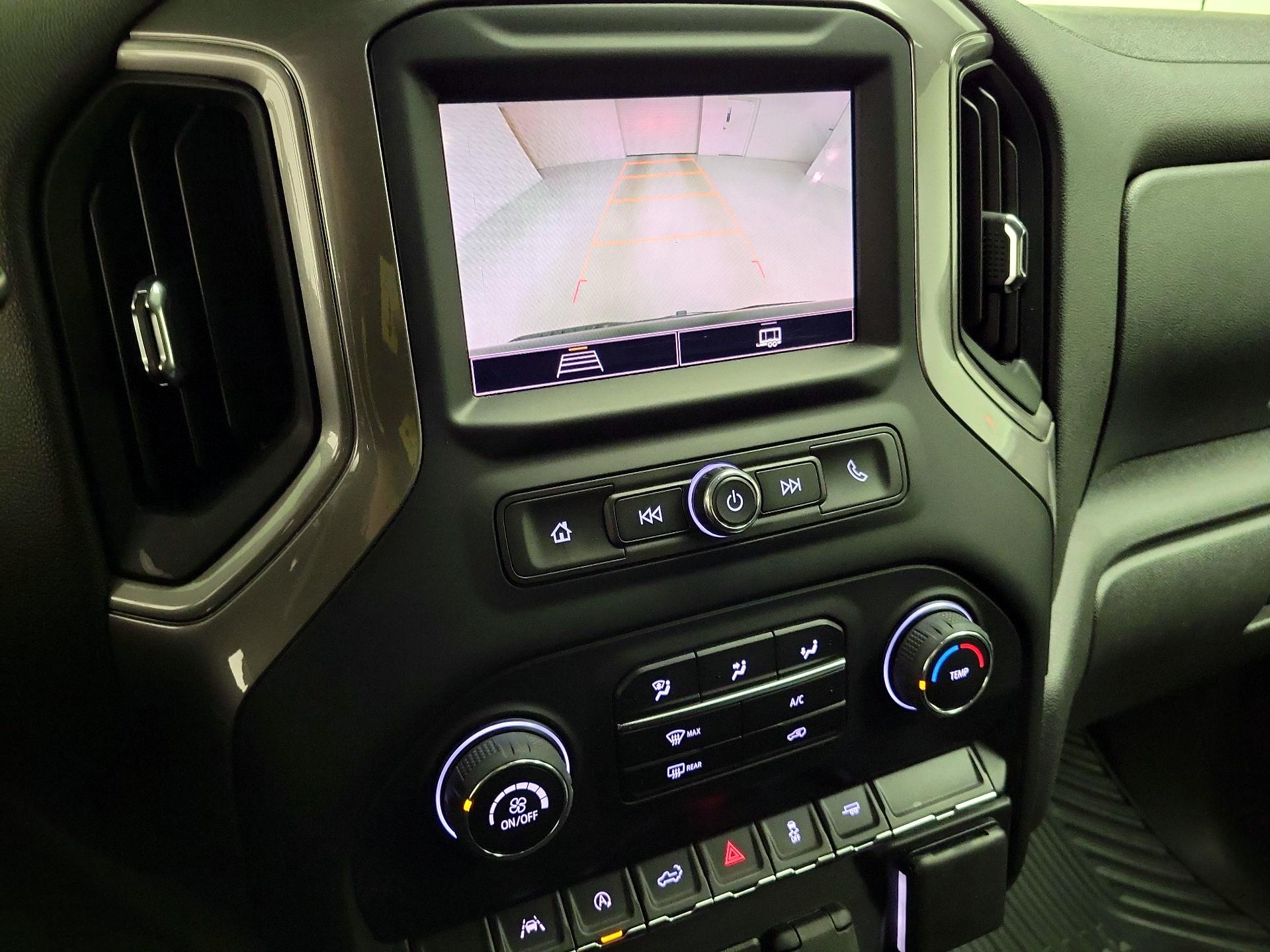 Thumbnail: 2022 Chevrolet Silverado 1500 - 14