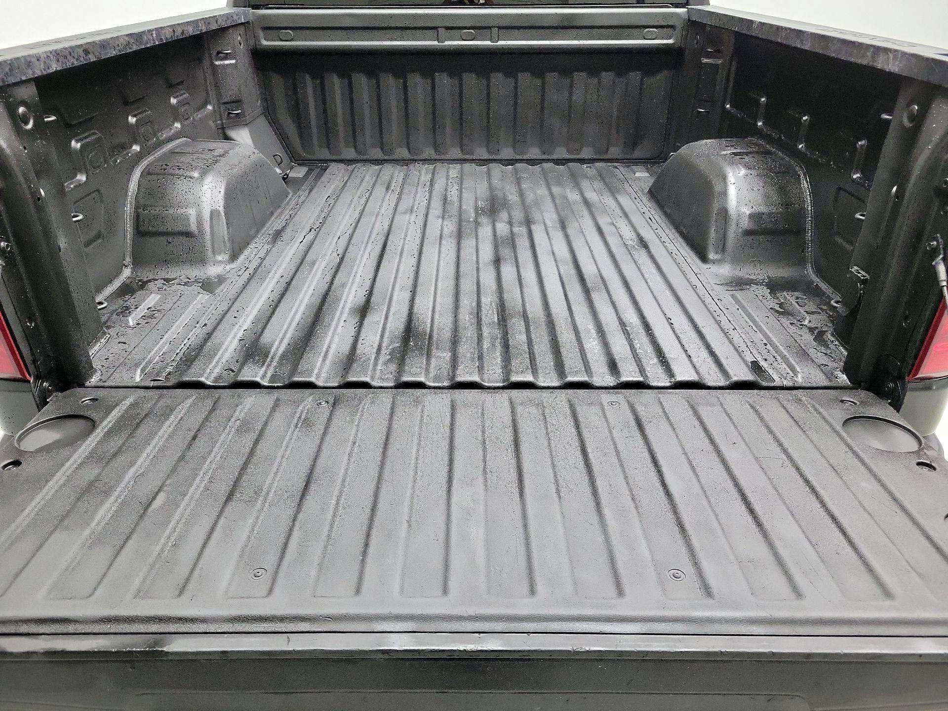 Thumbnail: 2022 Chevrolet Silverado 1500 - 20