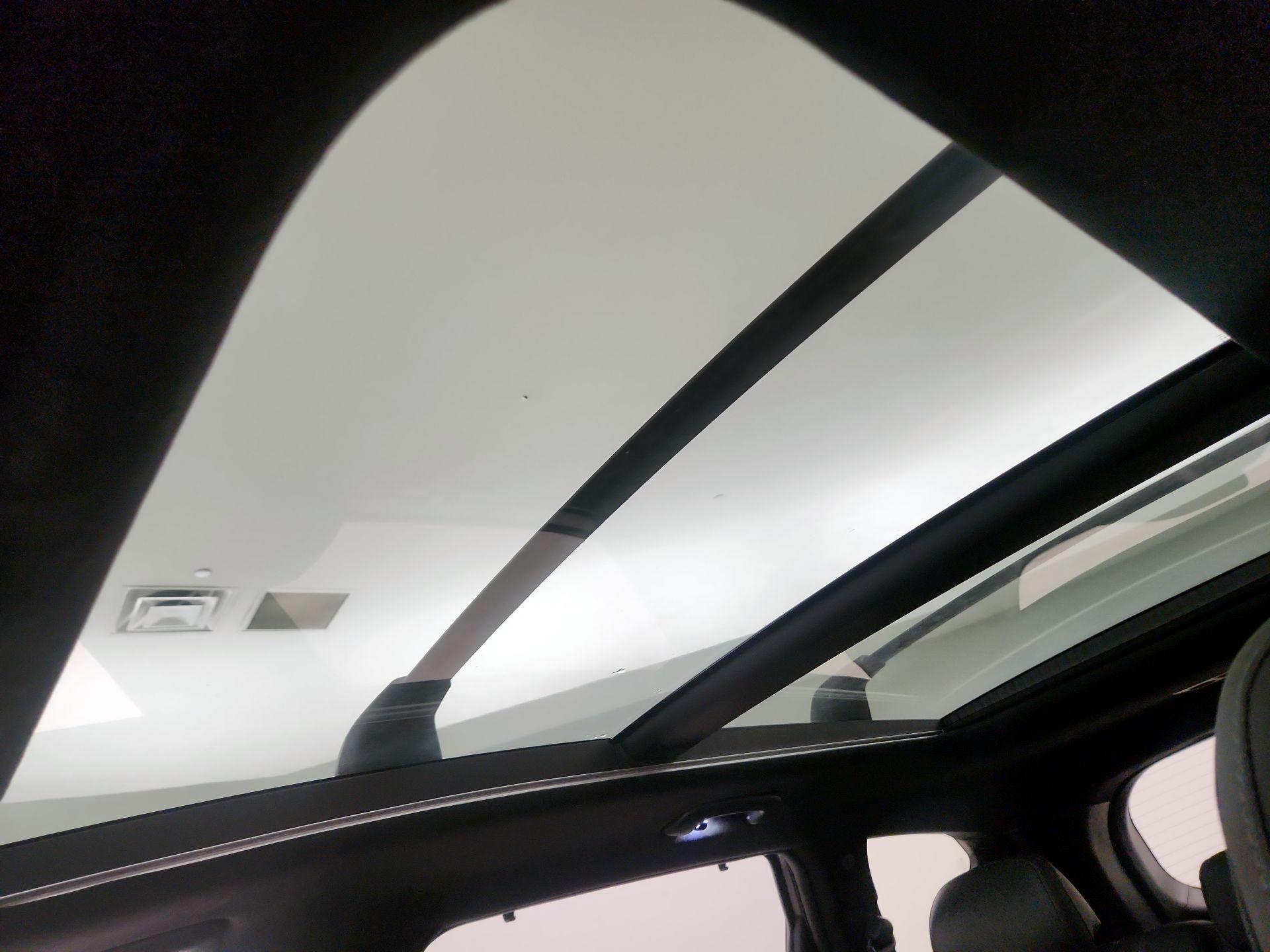 Thumbnail: 2022 Hyundai Santa Fe - 20