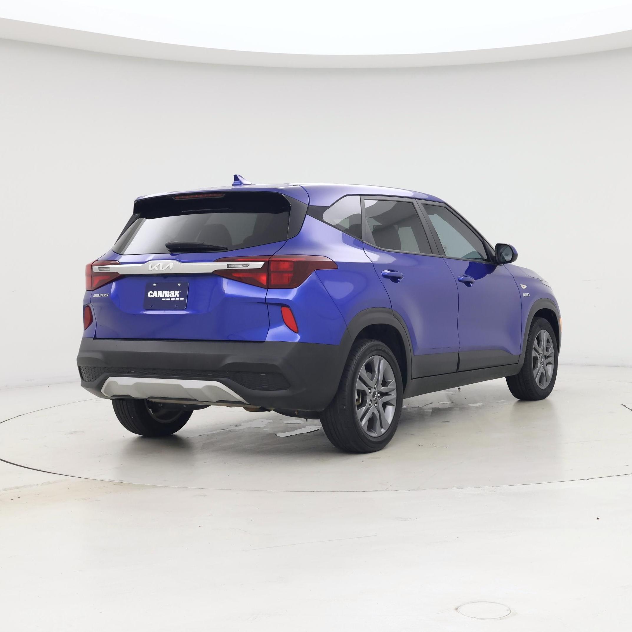 Thumbnail: 2022 Kia Seltos - 8