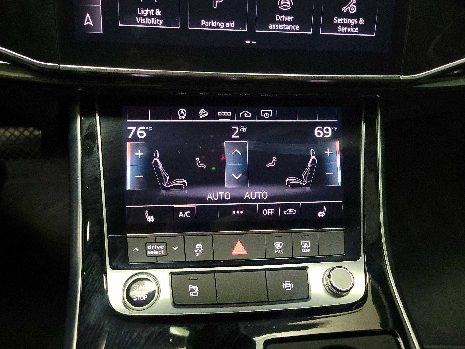 Thumbnail: 2022 Audi Q7 - 17