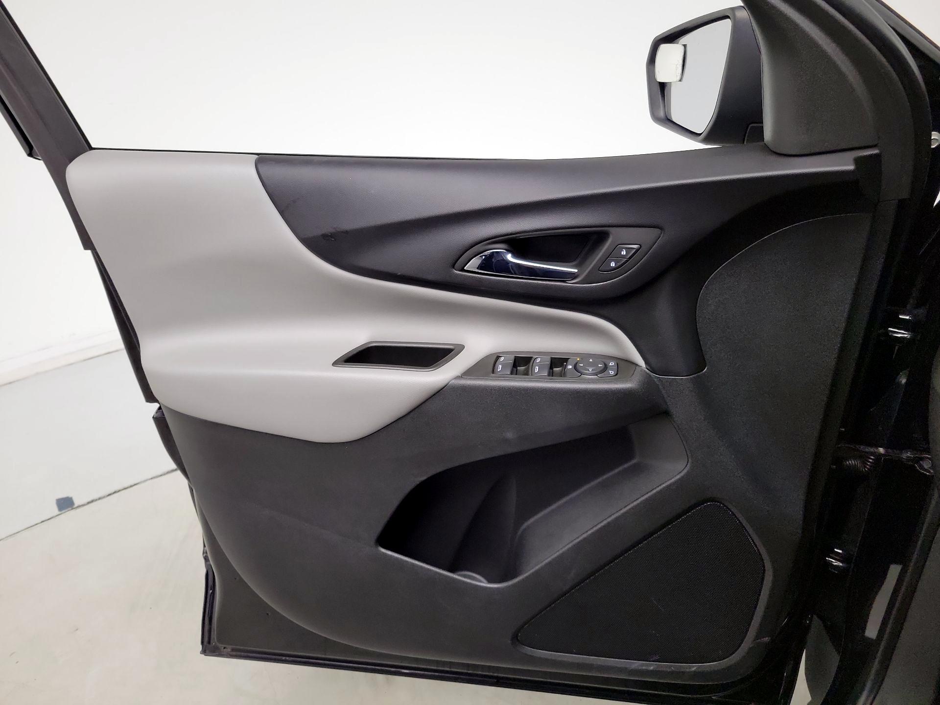 Thumbnail: 2023 Chevrolet Equinox - 12