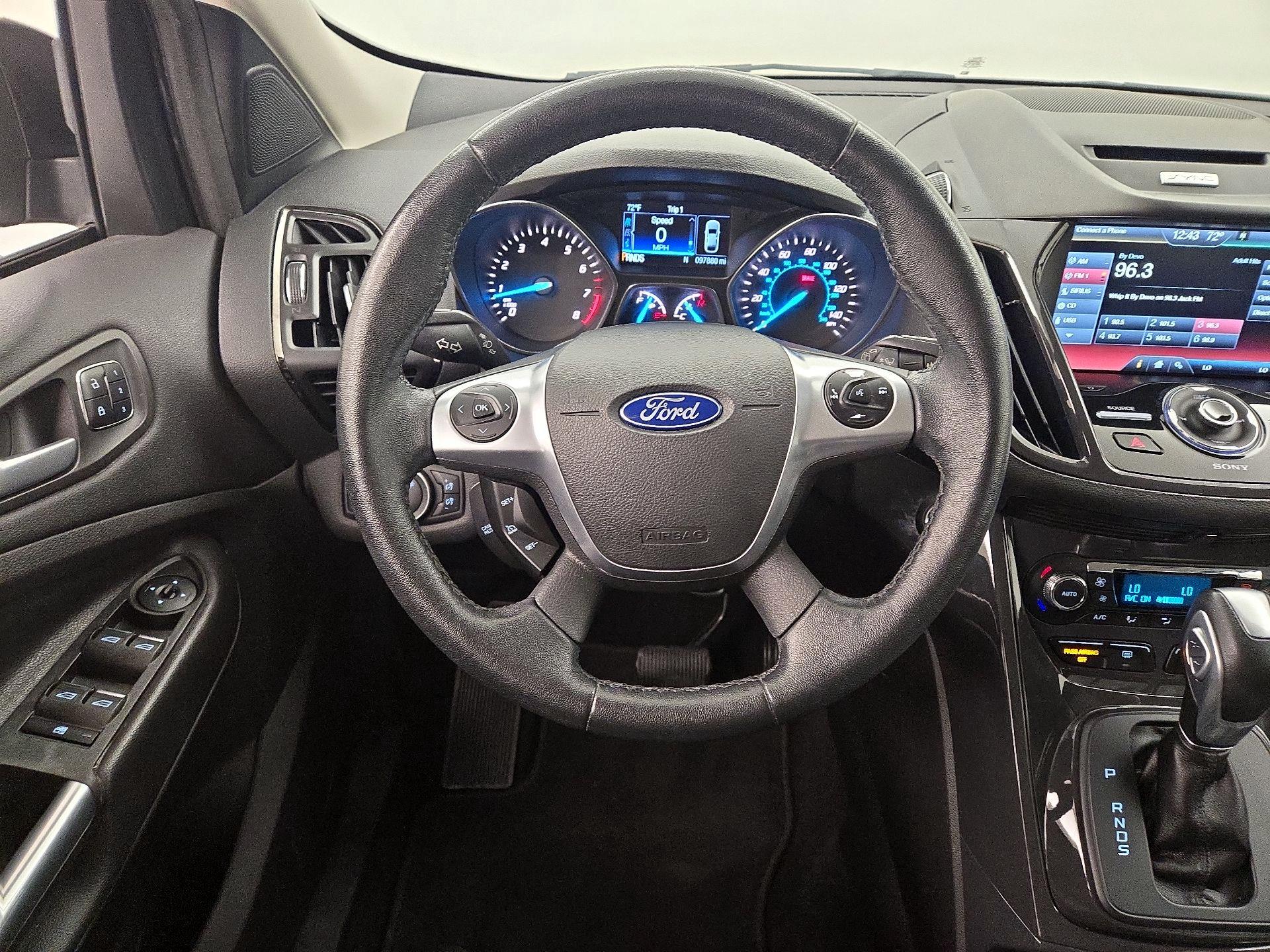 Thumbnail: 2015 Ford Escape - 10