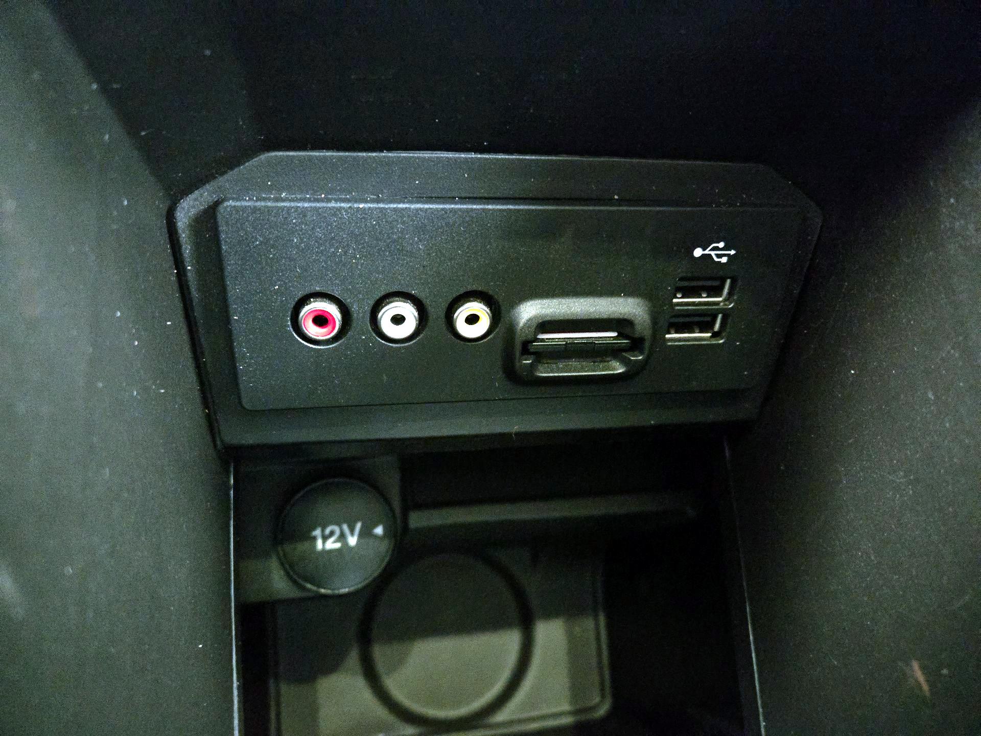 Thumbnail: 2015 Ford Escape - 18