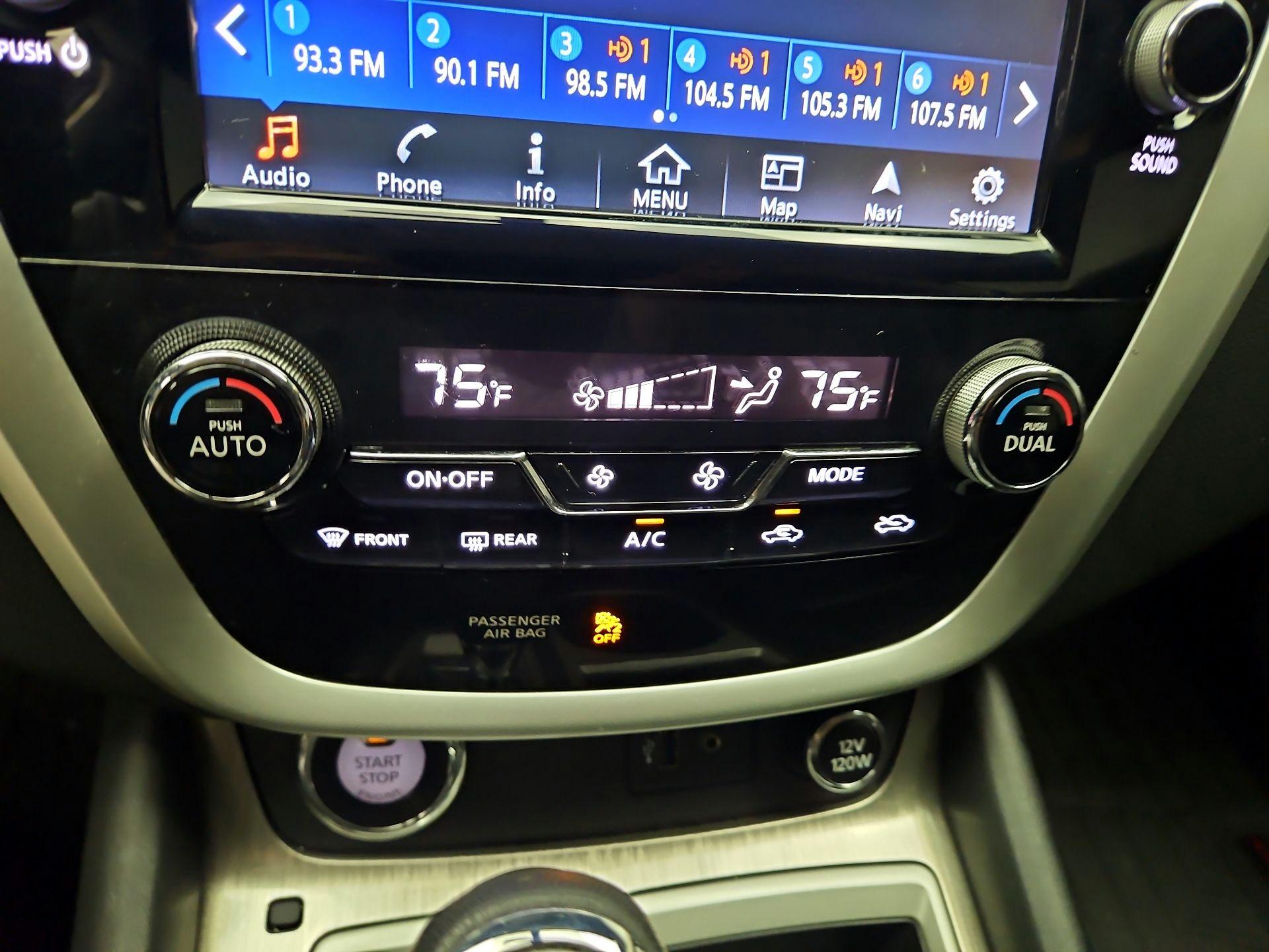 Thumbnail: 2018 Nissan Murano - 17