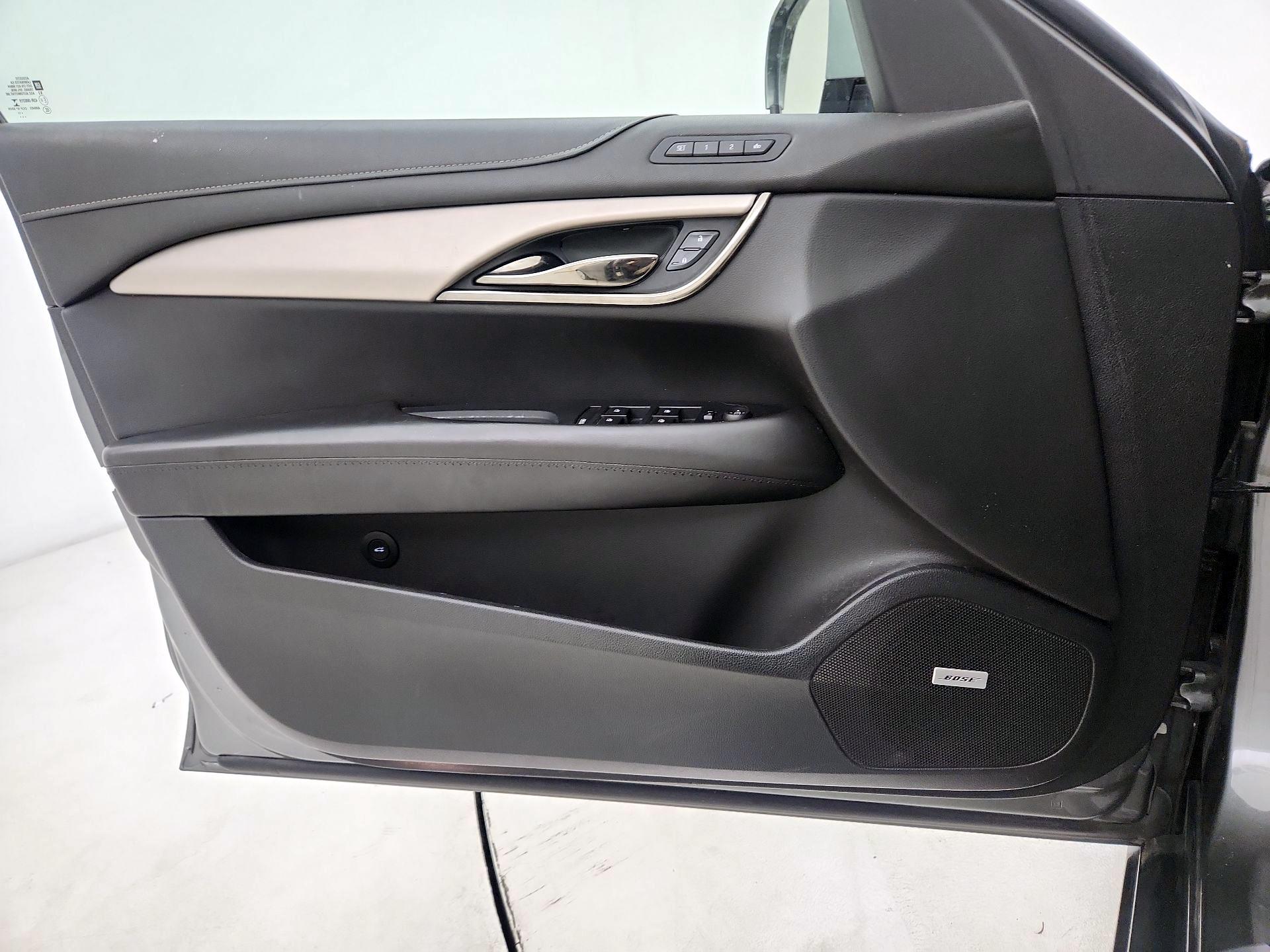 Thumbnail: 2016 Cadillac ATS - 10